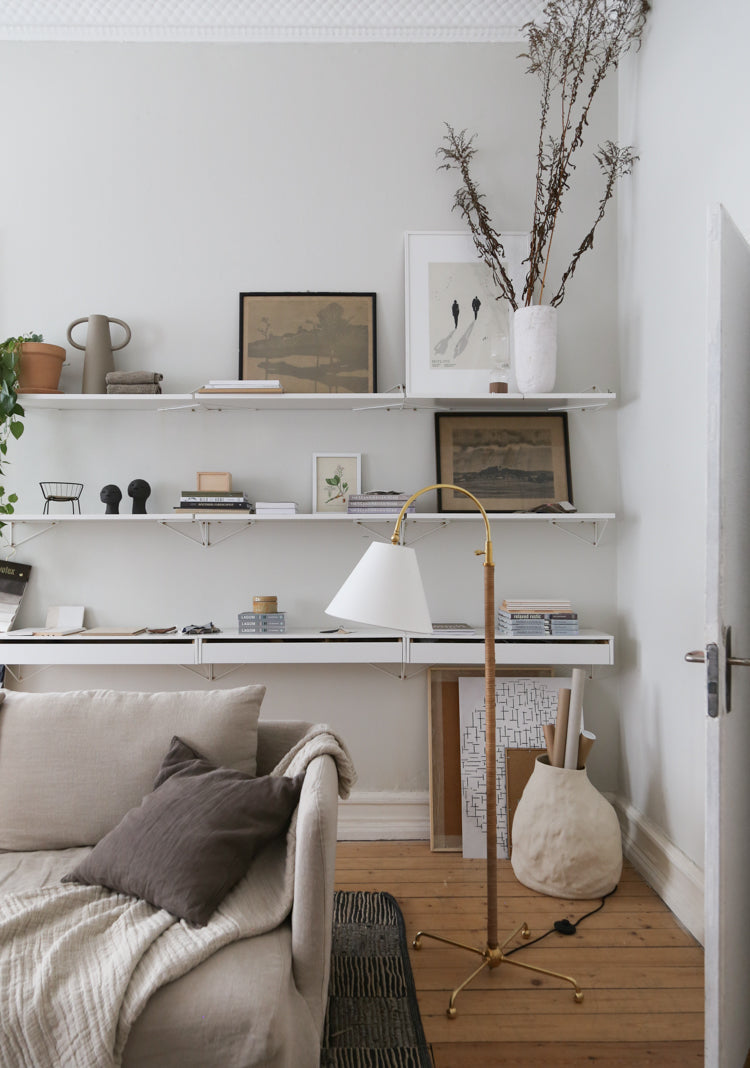 Curves No. 1 Floor Lamp