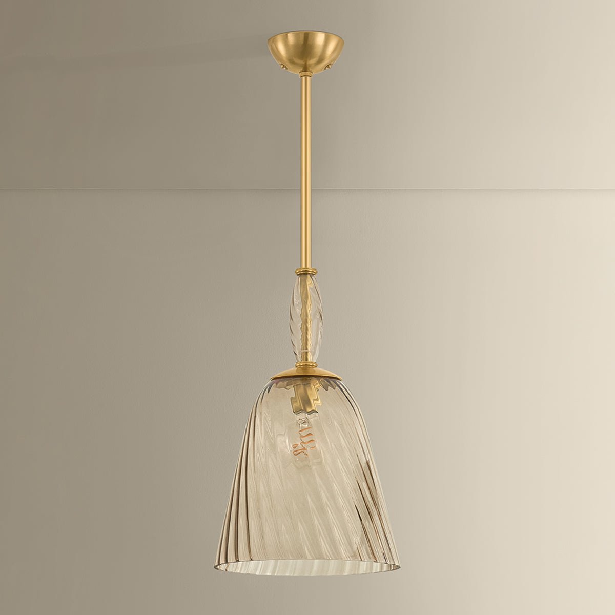 Bleecker Pendant – 11" W