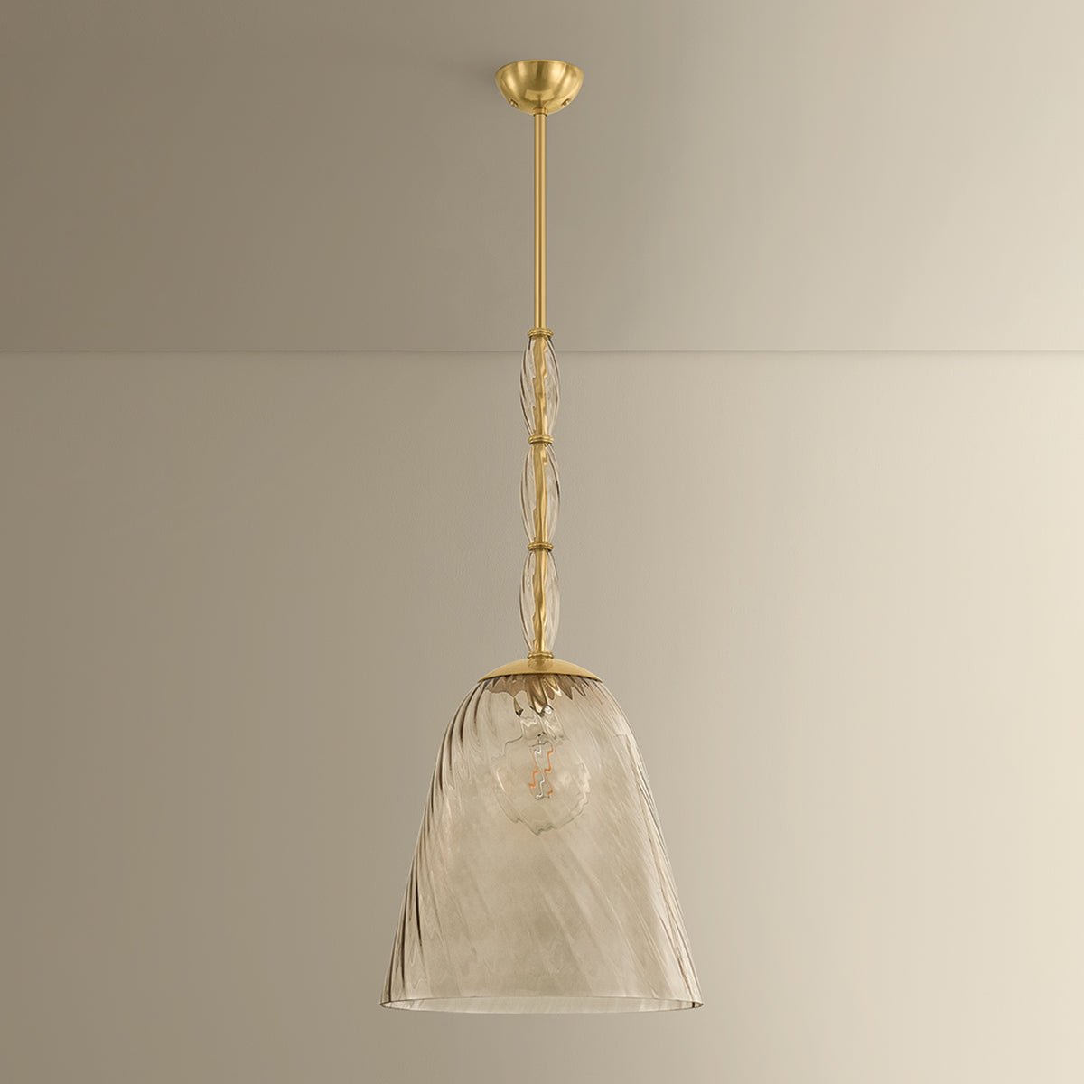 Bleecker Pendant – 16" W