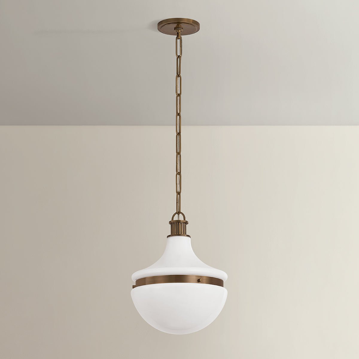 Barryville Pendant – 12" W