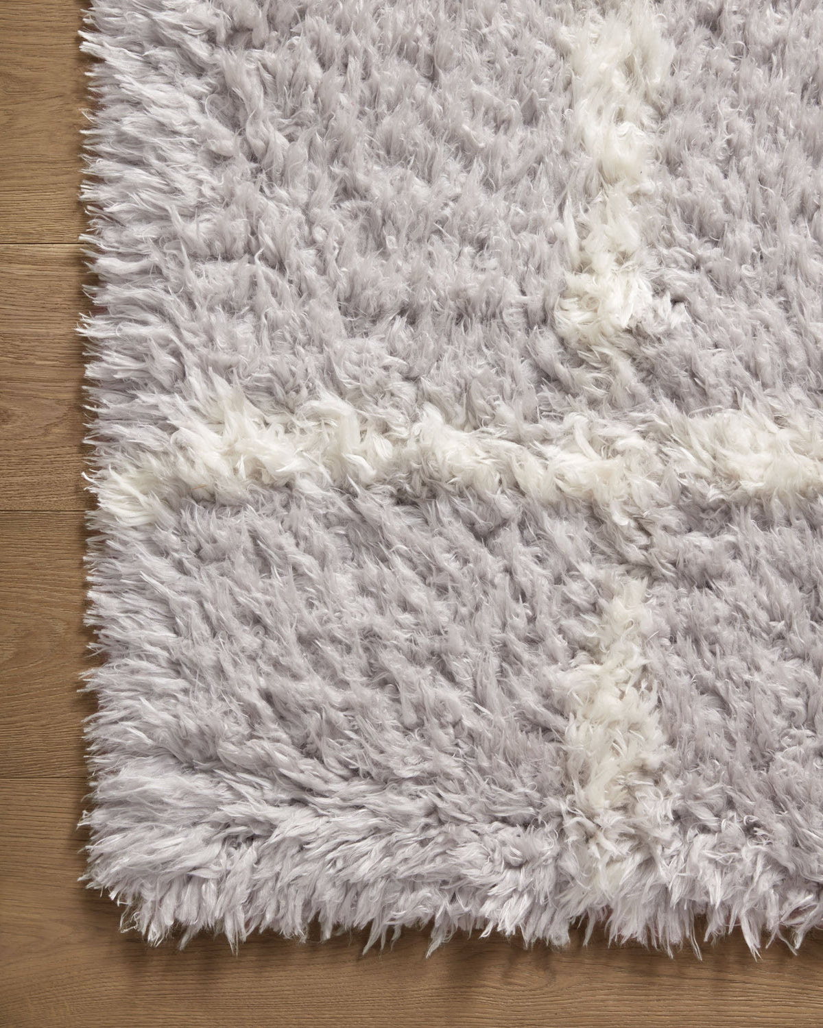 Amira Silver/Ivory Rug – detail