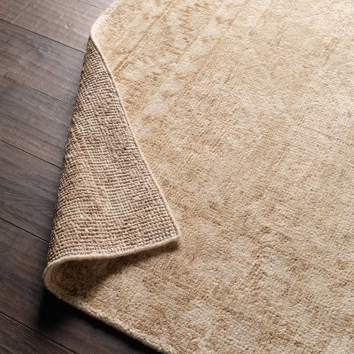 Azad Aires Rug – AZA01 – close-up