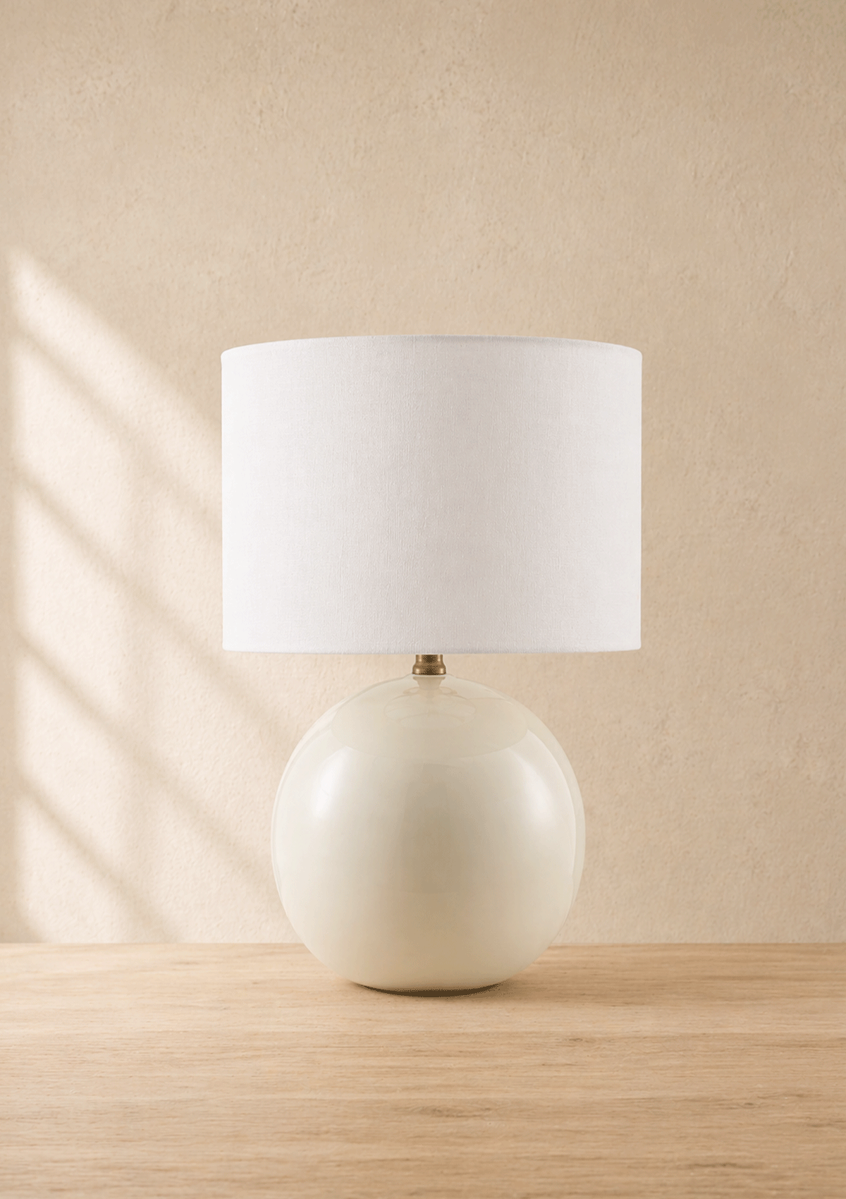 Aria Accent Table Lamp