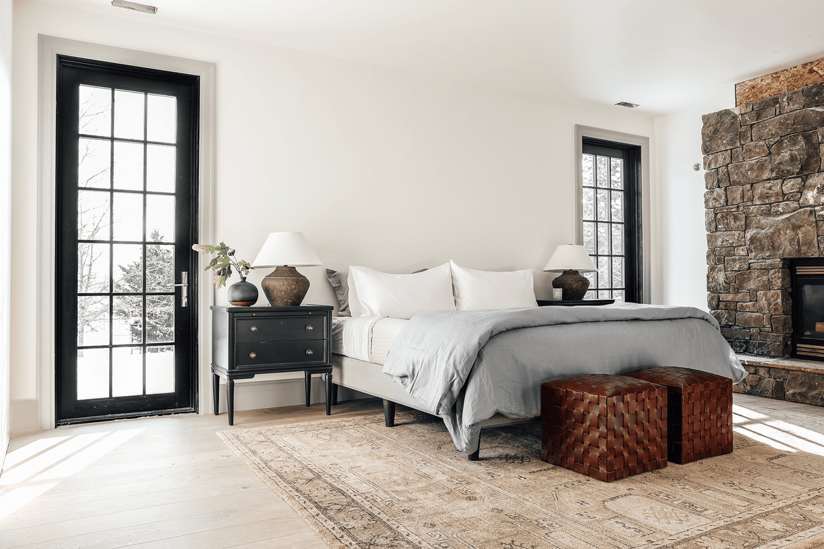 Calabria Table Lamp – 20" W