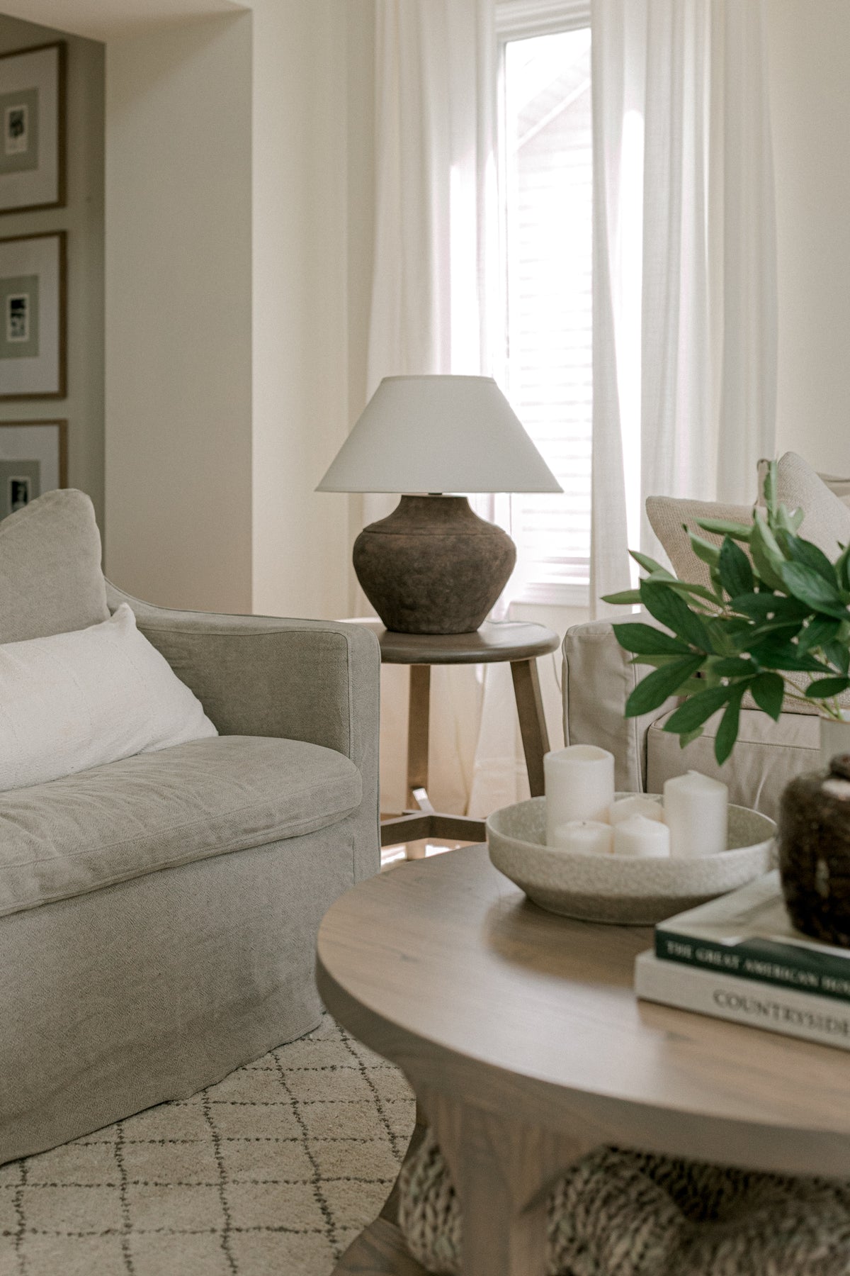 Calabria Table Lamp – 20" W