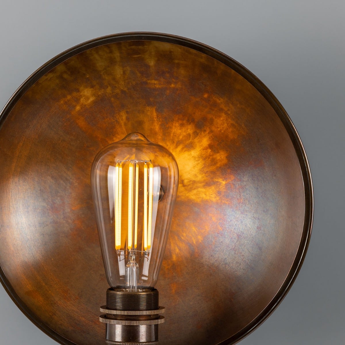 Chulainn Industrial Brass Dish Wall Sconce – Detail