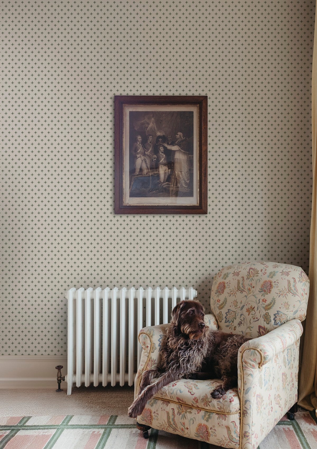 Elise Wallpaper in Garden Green