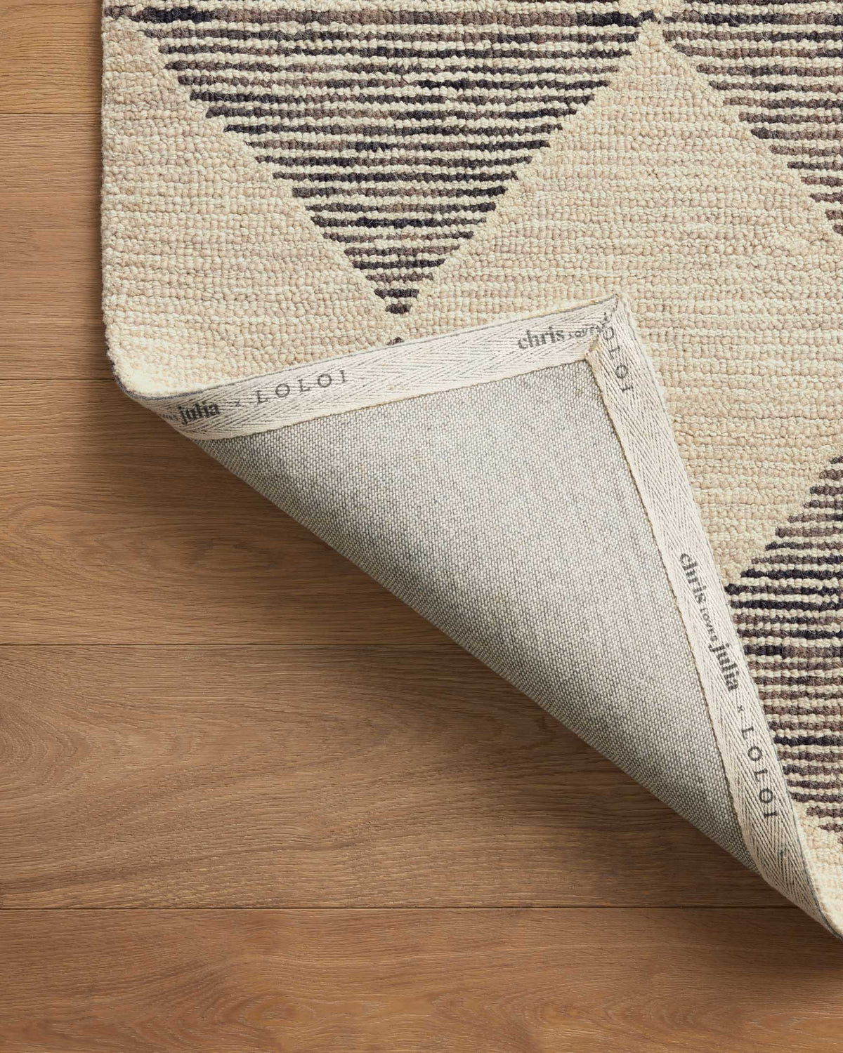Francis Beige/Charcoal Rug – detail