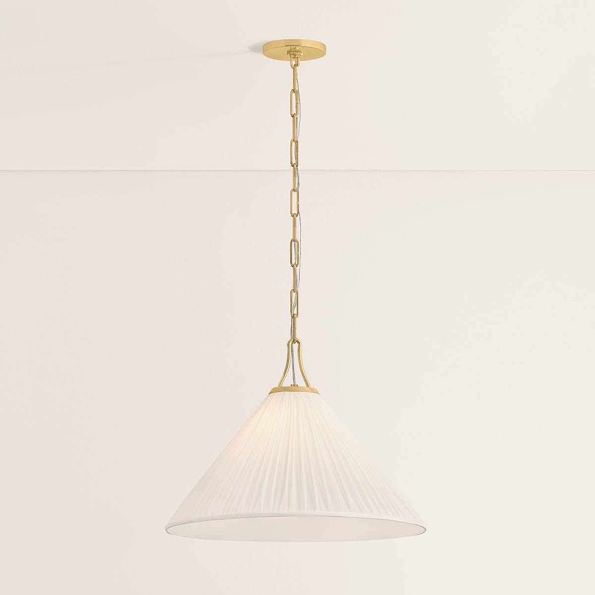 Merida Pendant – 22" W