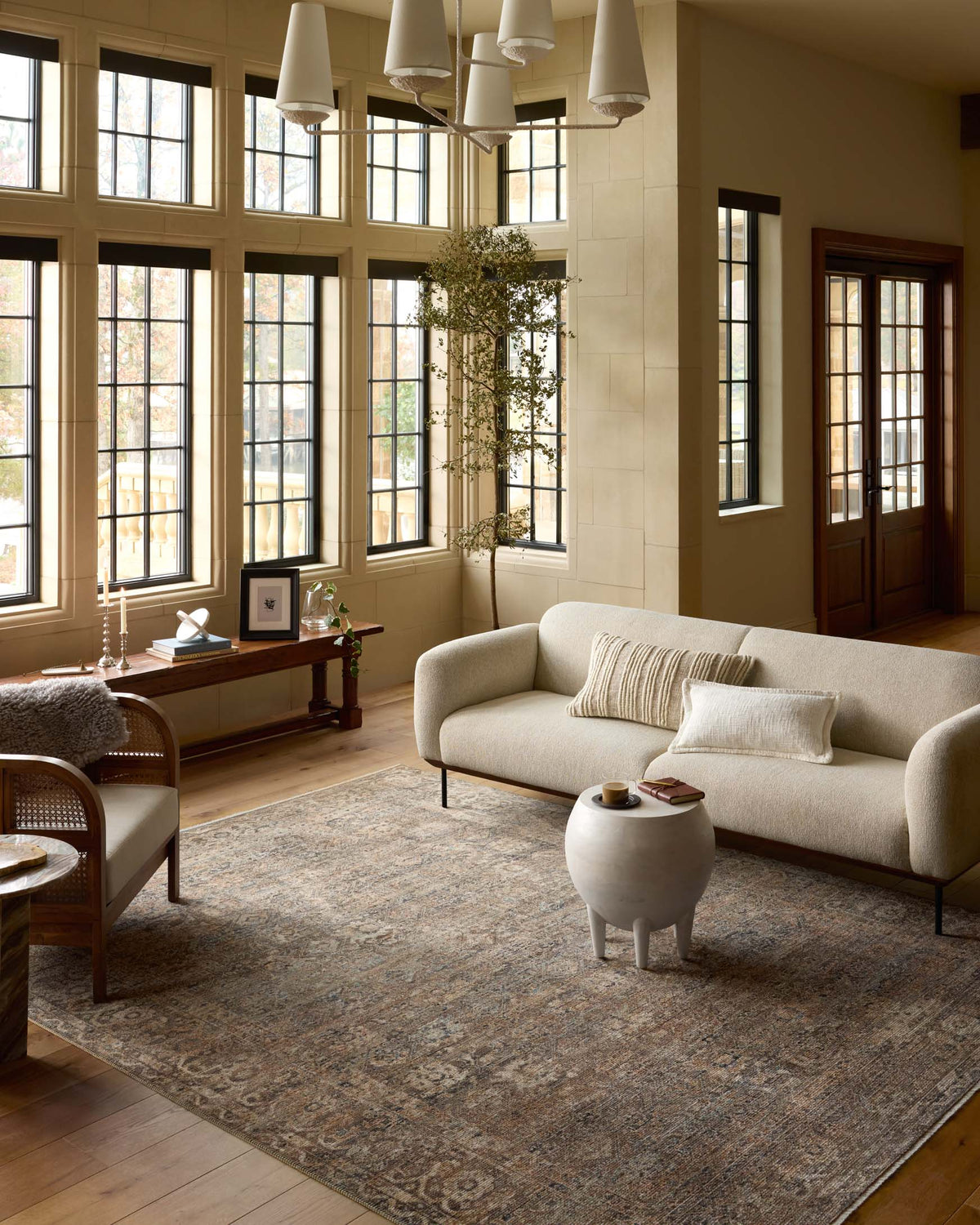 Heritage Mocha/Denim Rug – room scene