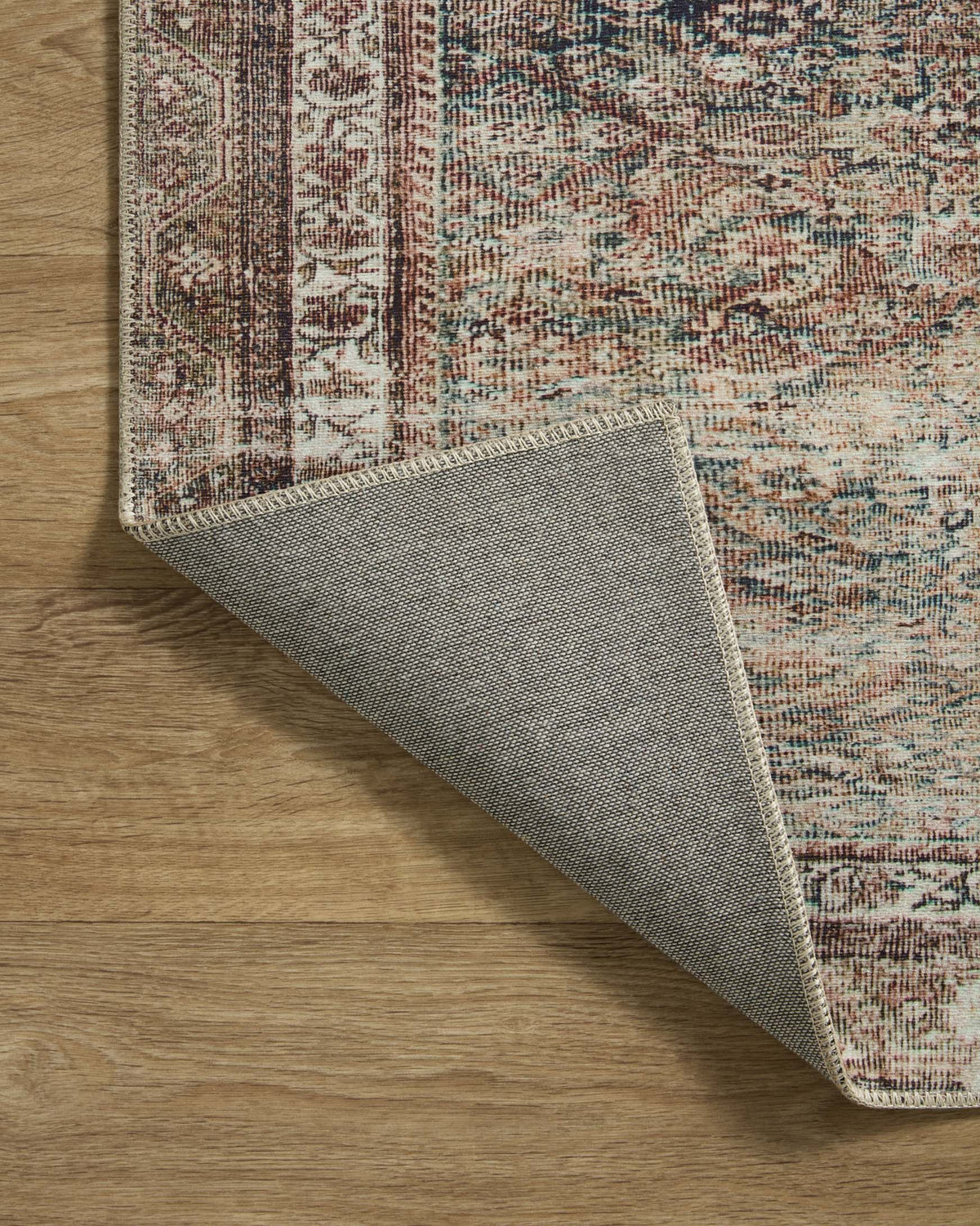 Jules Ink/Terracotta Rug – detail