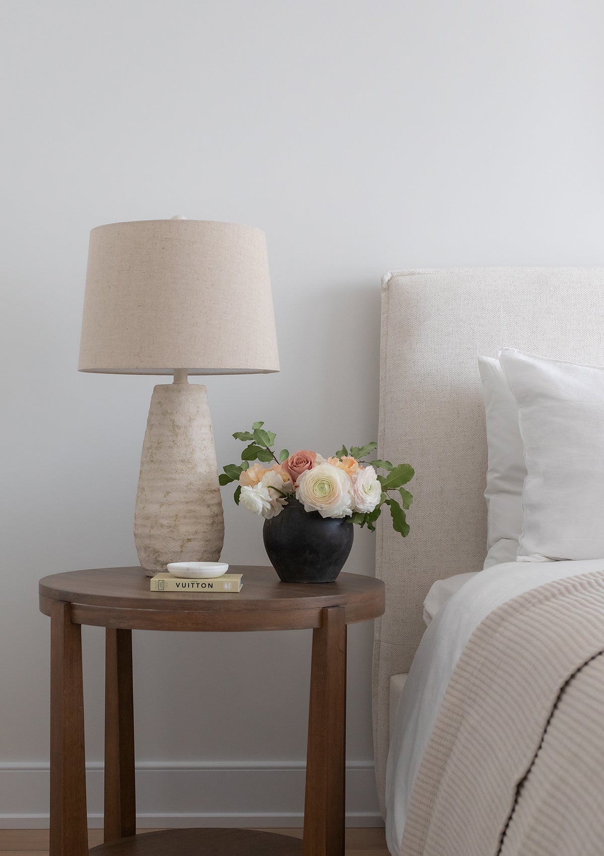 Jessa King Bed