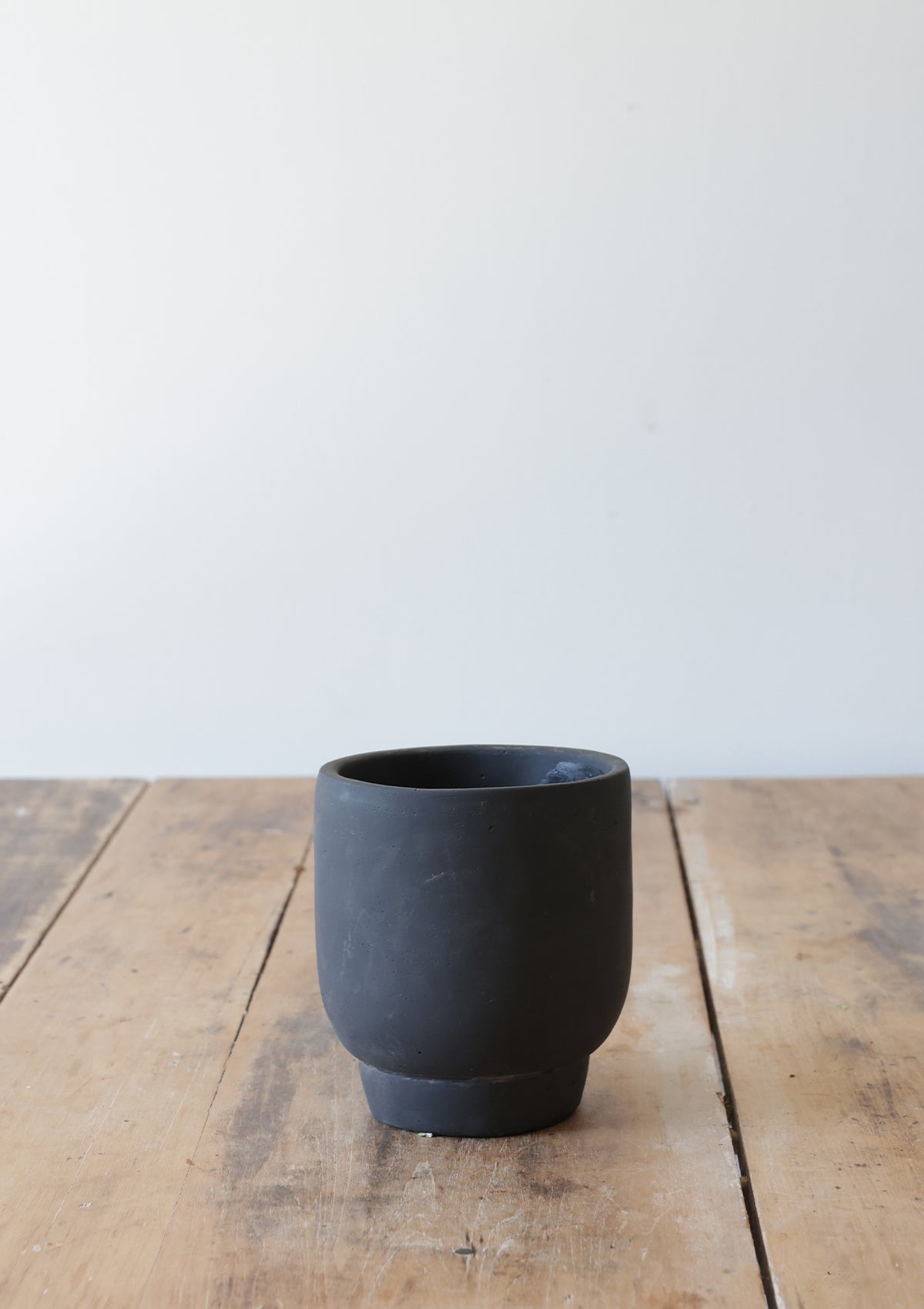 Jetta Cement Pot