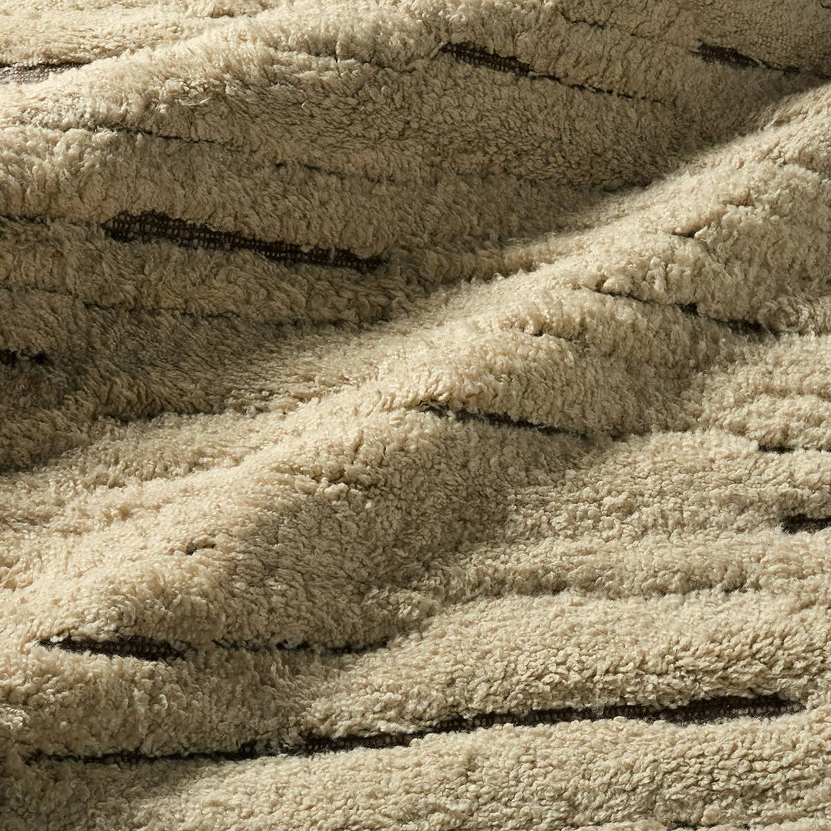 Kounga Olwen Rug – KOU02 – close-up