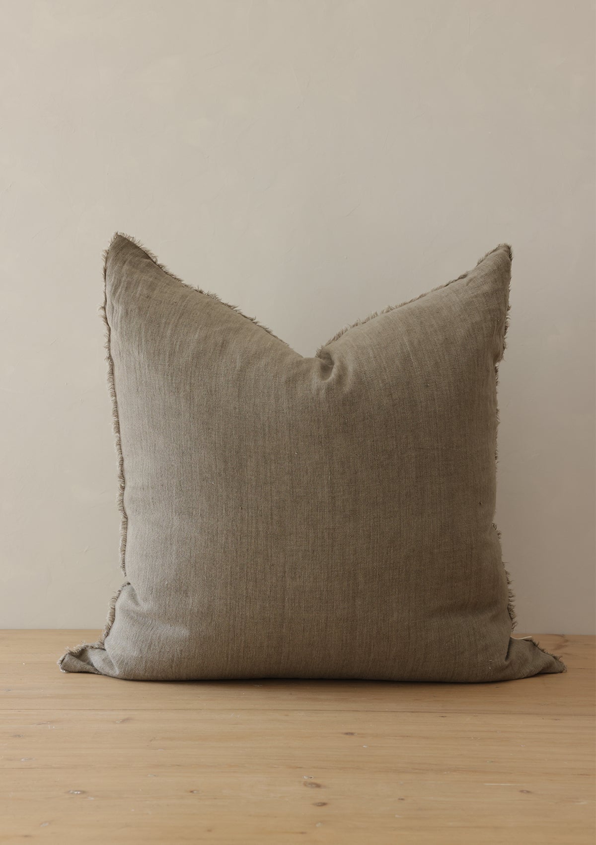 Lina Linen Pillow
