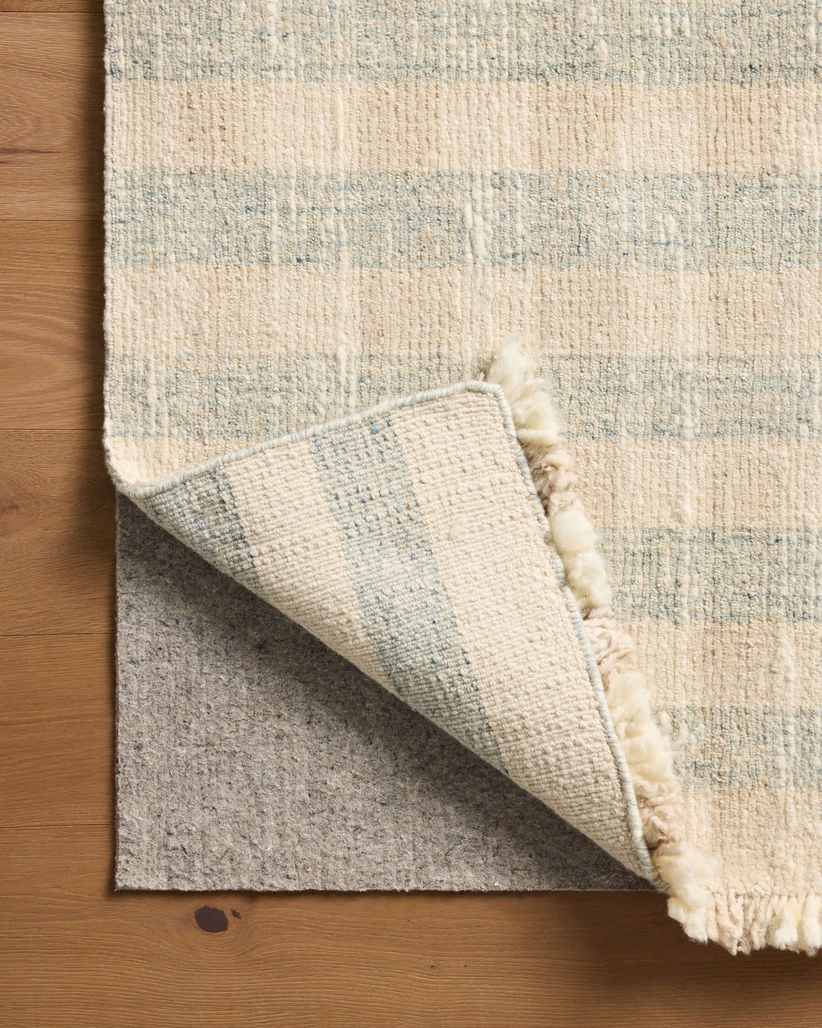 Merritt Ivory/Sky Rug – detail