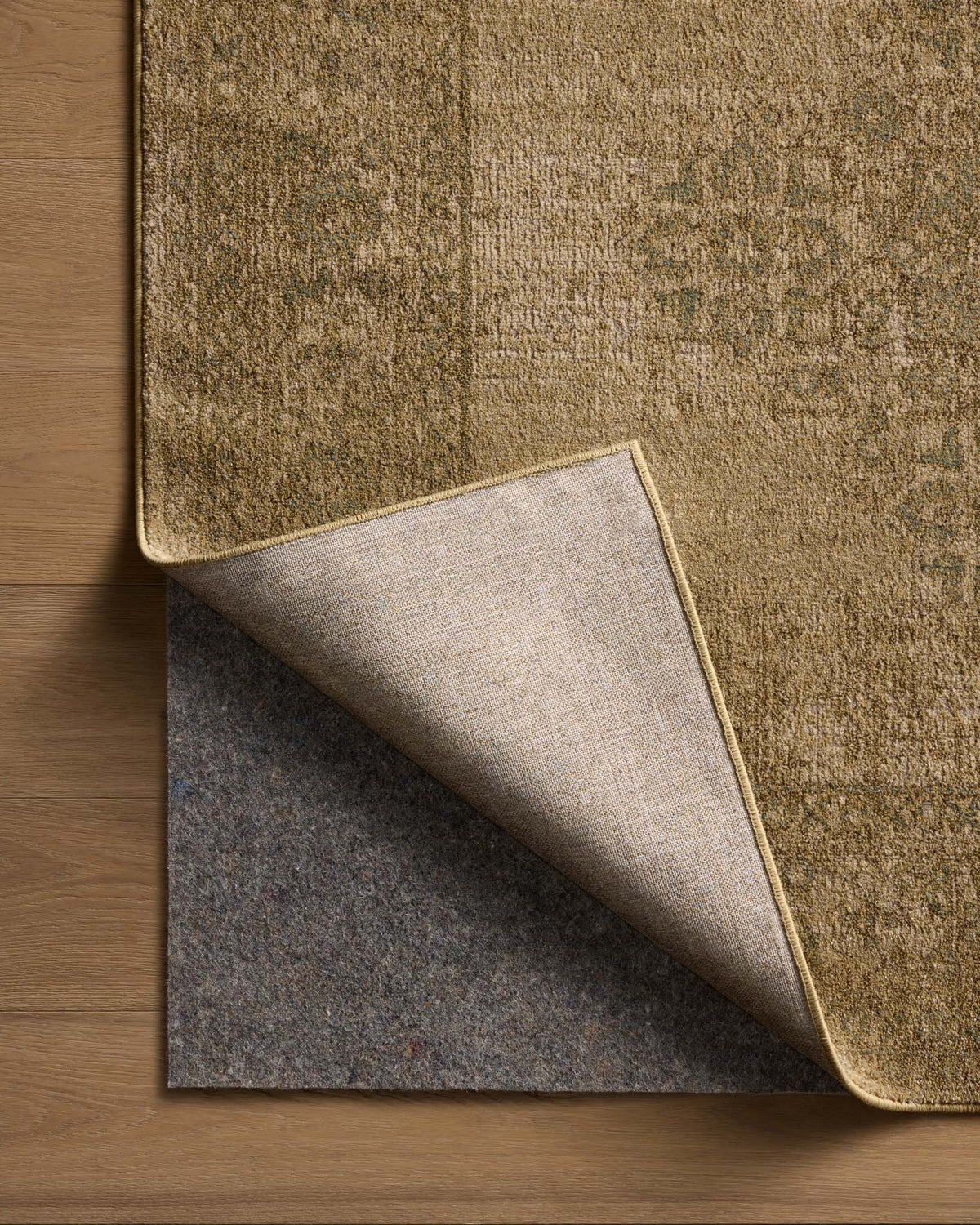 Mona Antique/Spa Rug – detail