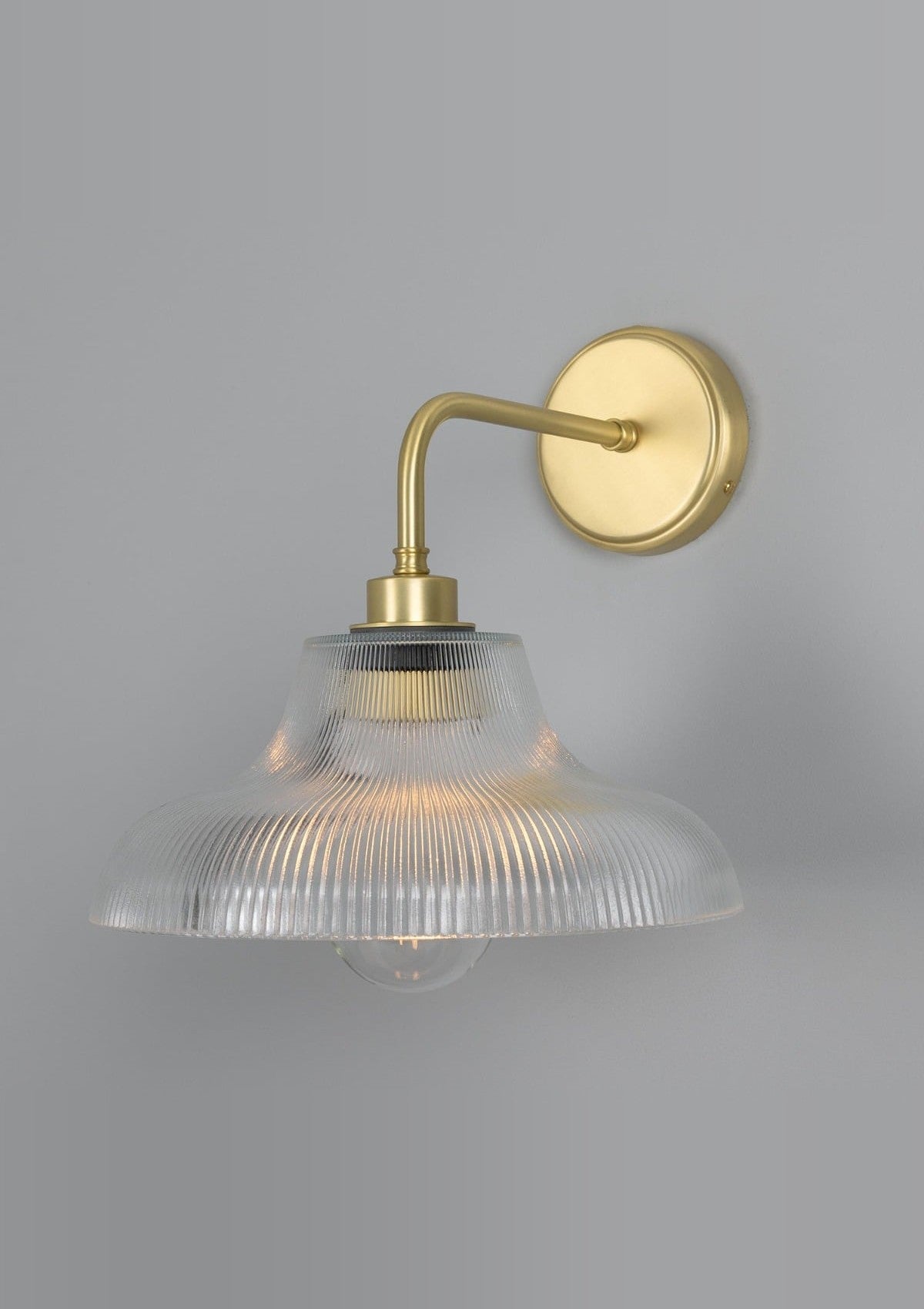 Mono Vintage Railway Glass Bathroom Wall Sconce – Satin Brass