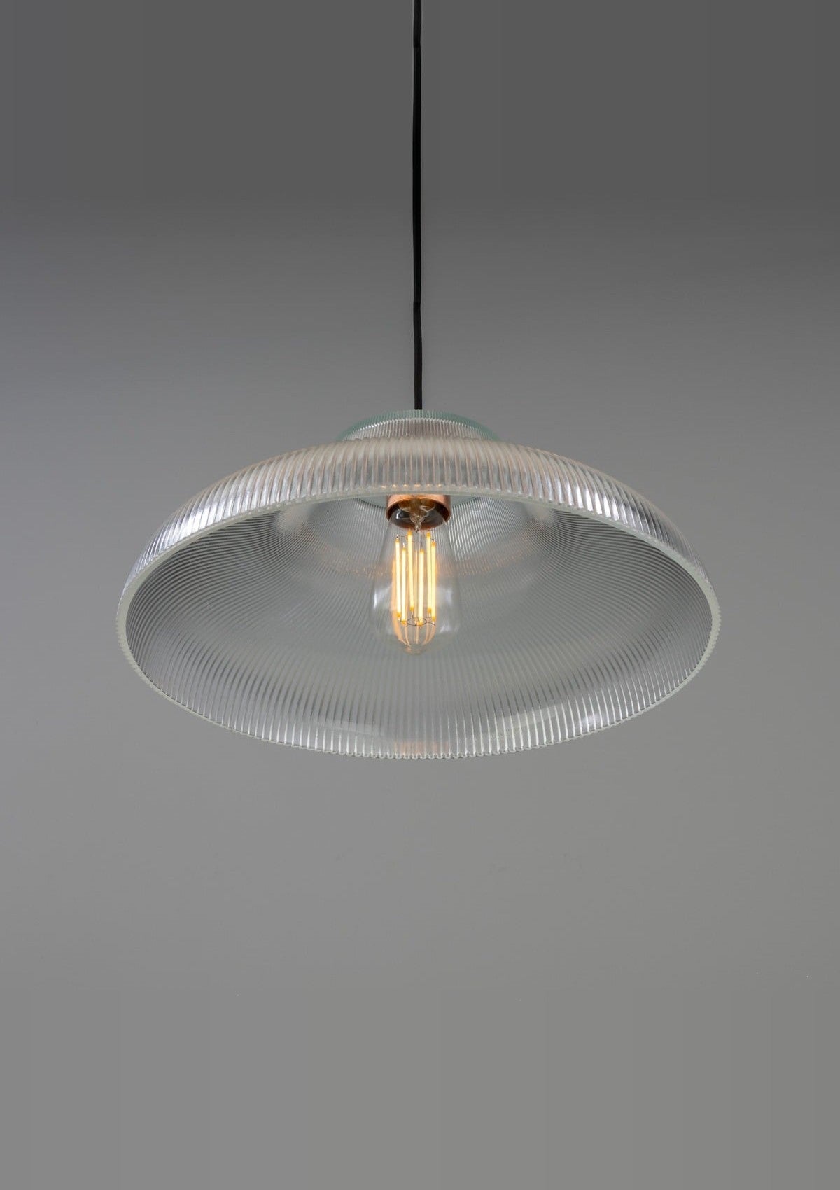 Mono Vintage Railway Pendant Light 15.75"