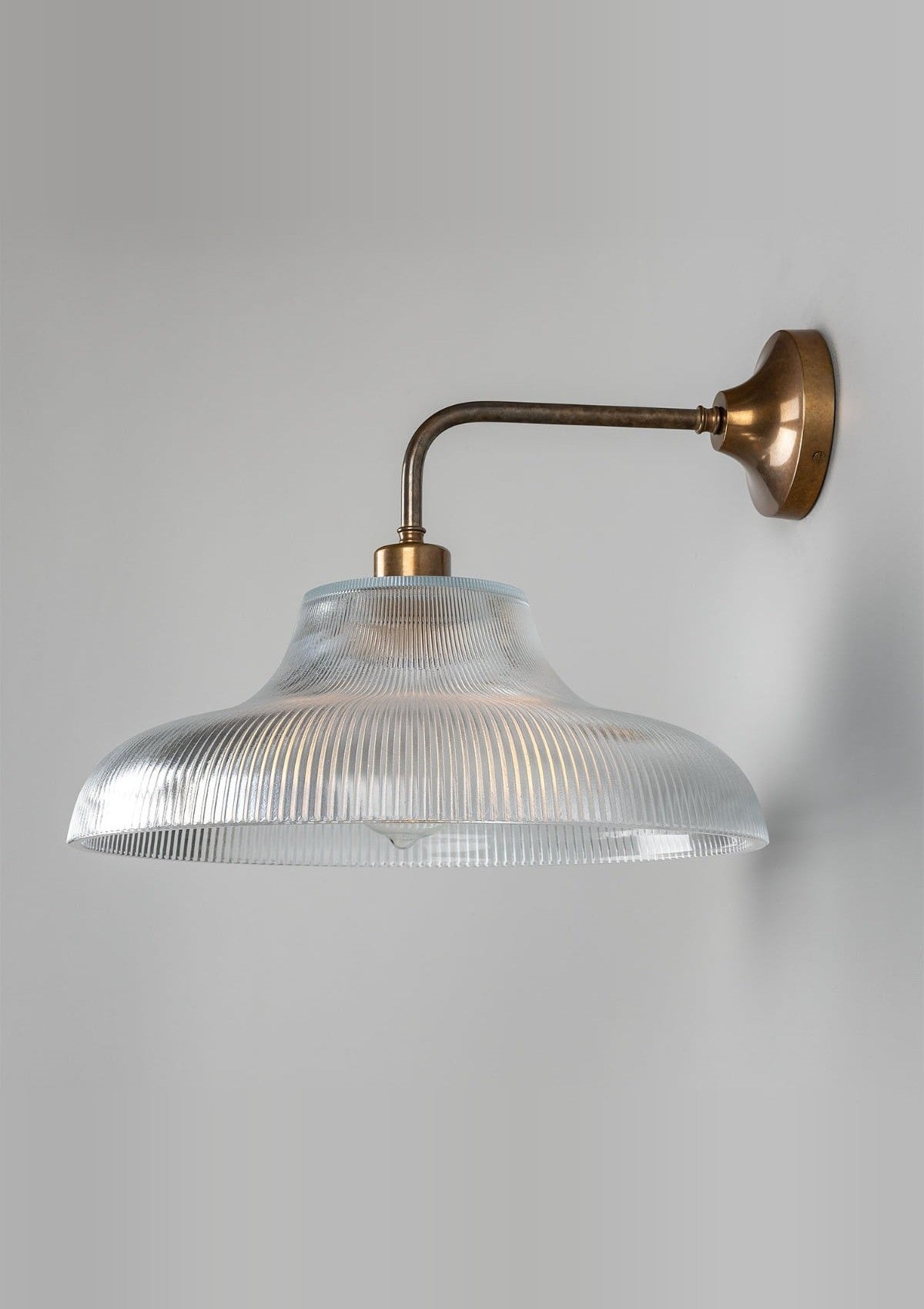 Mono Vintage Railway Wall Sconce – Antique Brass