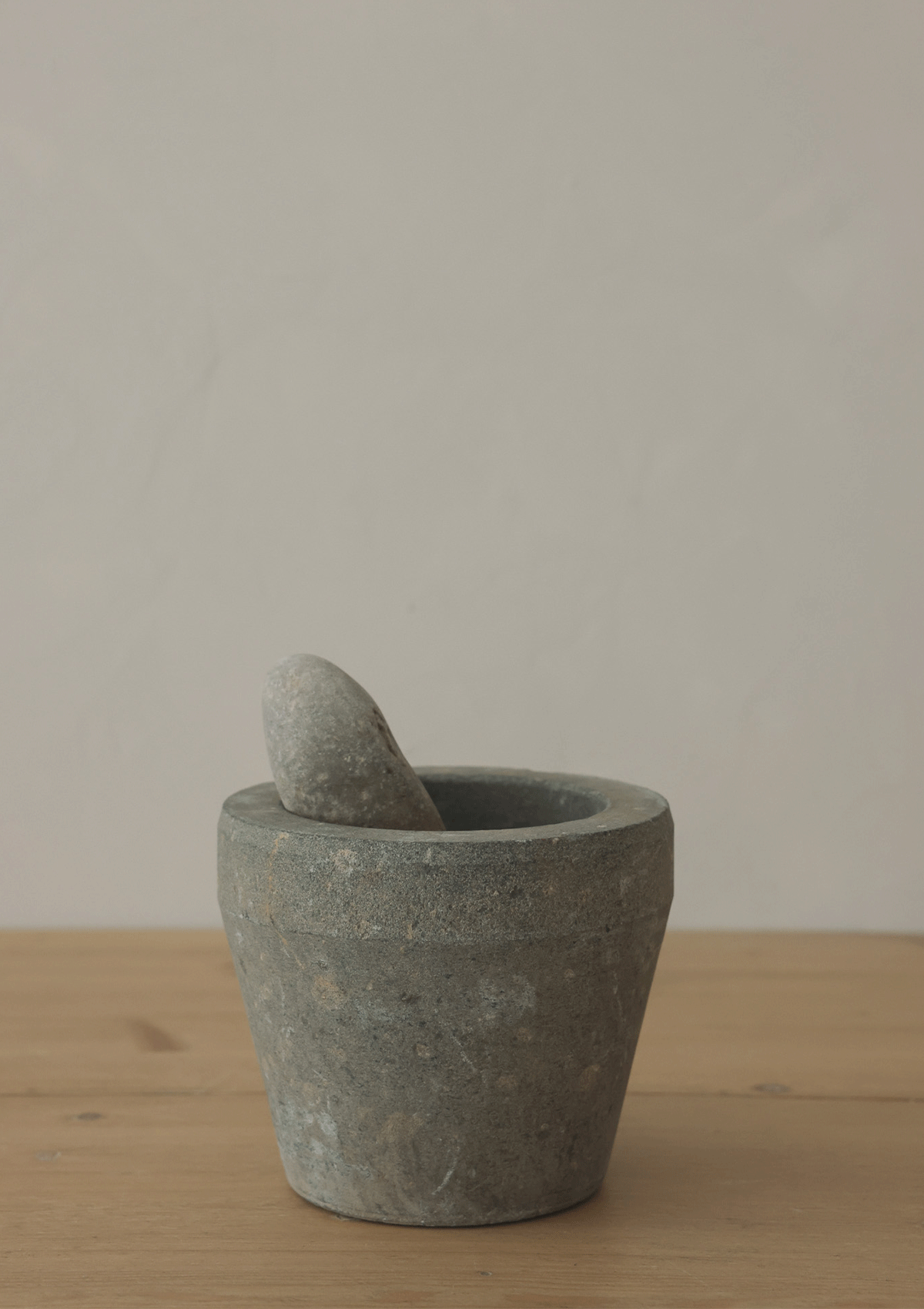 Monty Vintage Stone Mortar and Pestle