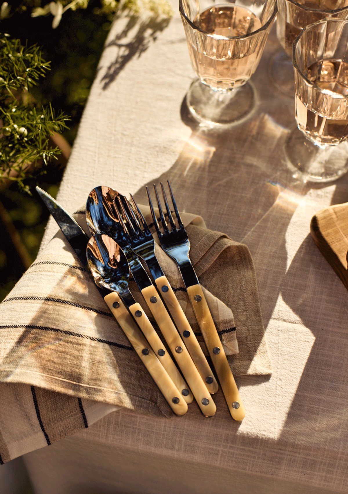 Natural Linen Stripe Napkin Set