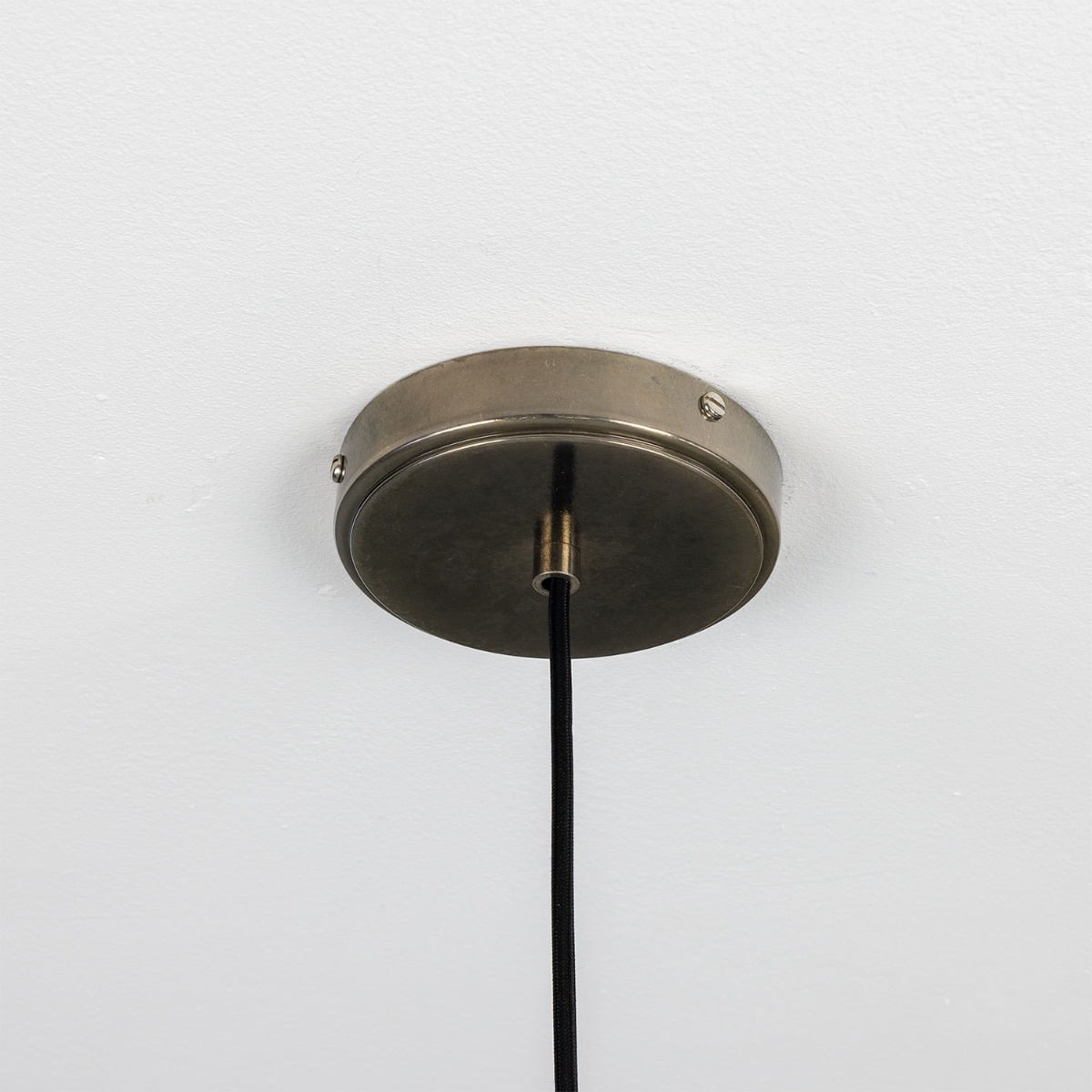 Nehir Reeded Glass and Brass Pendant – Ceiling Rose