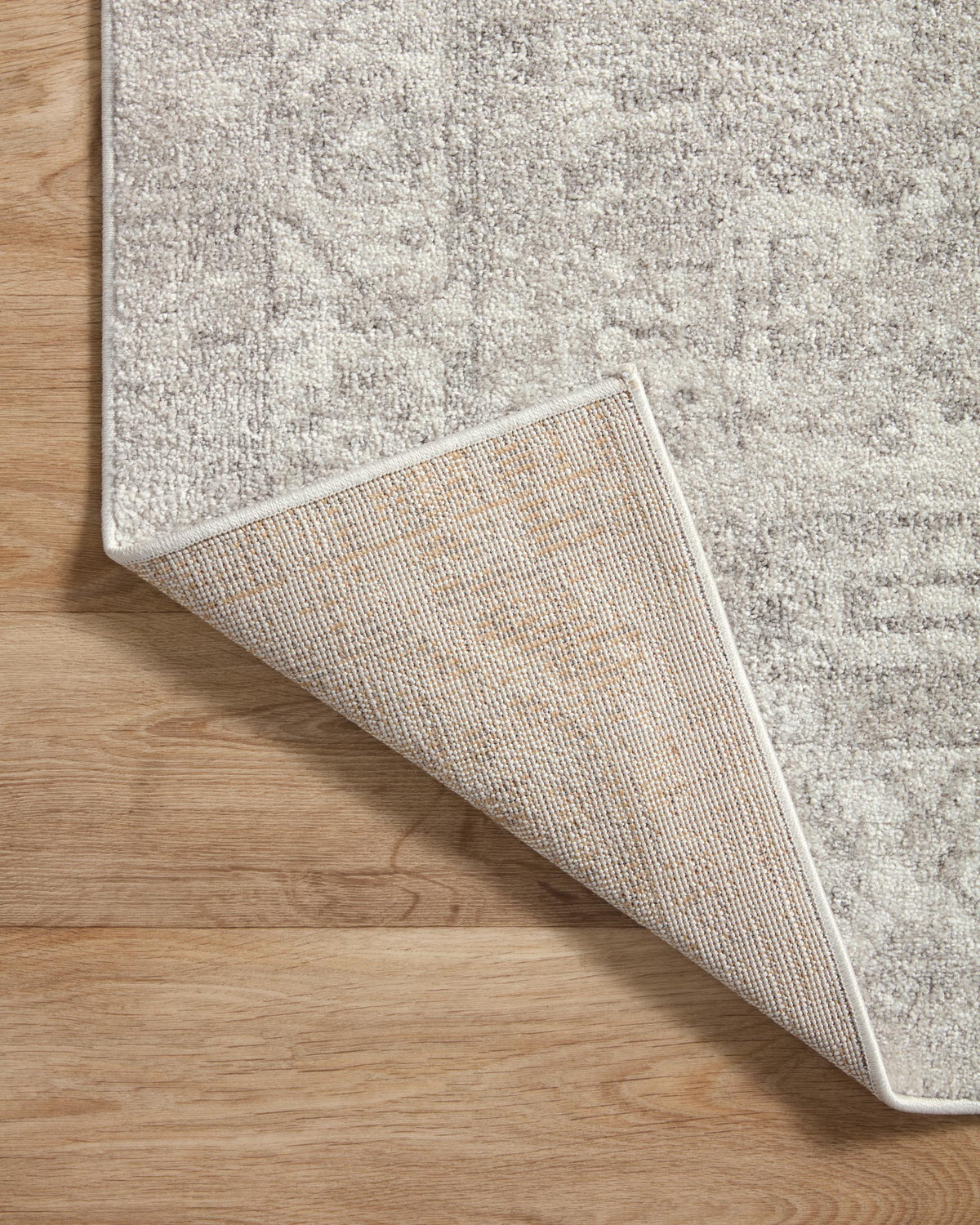 Odette Silver/Ivory Rug – detail