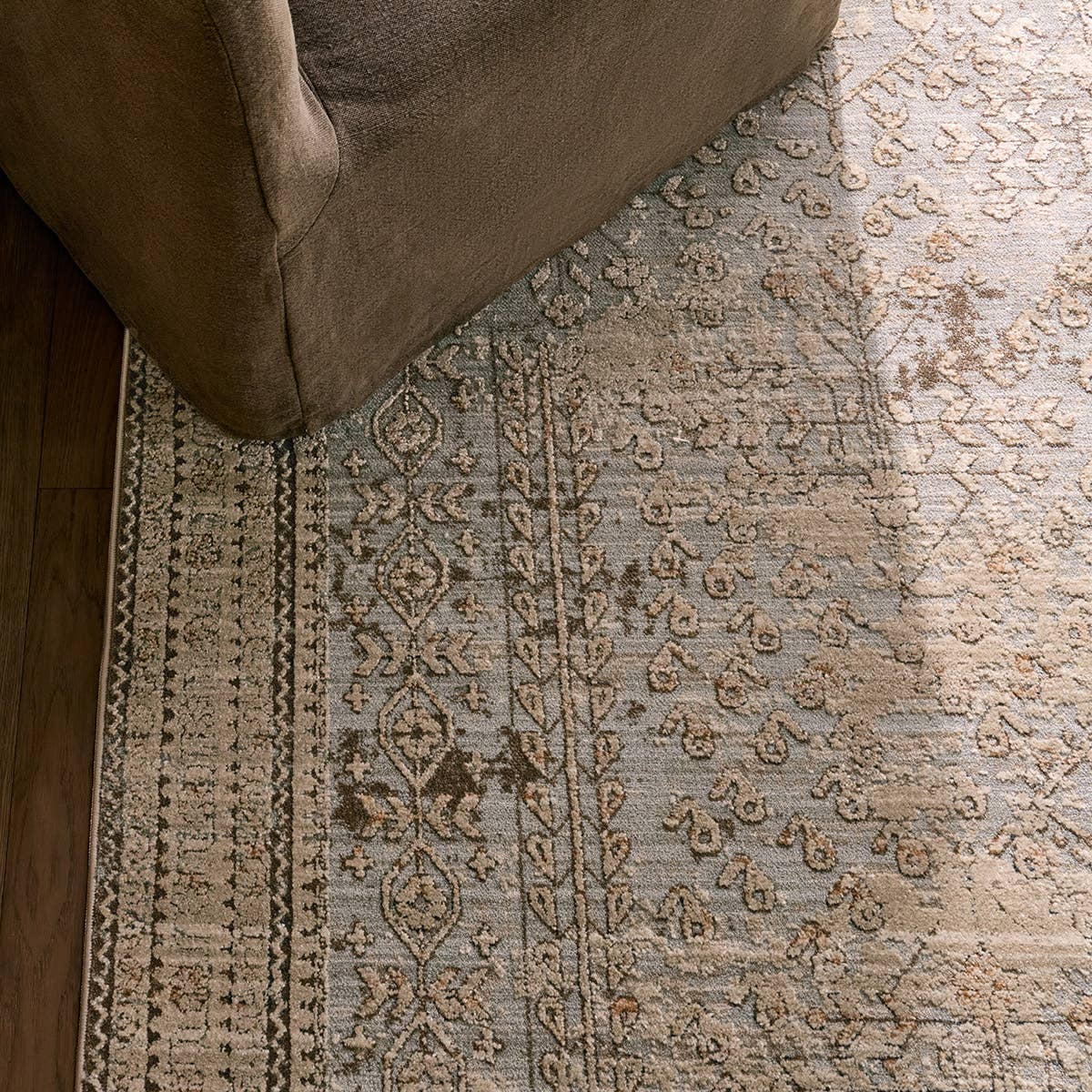 Patterned Silence Eliora Rug – PSE01 – detail