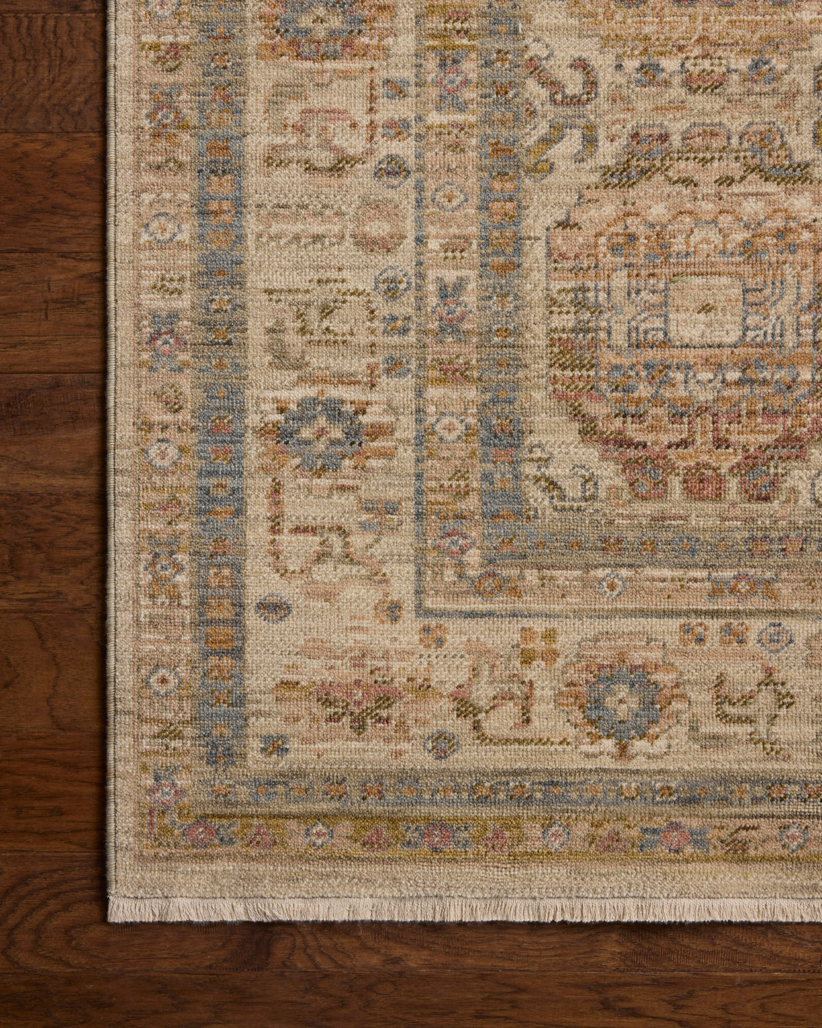 Reign Dove/Multi Rug – detail