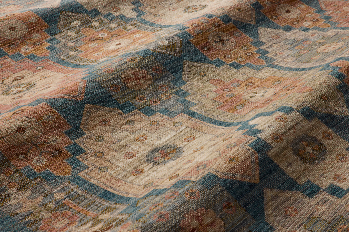 Reign Blue/Multi Rug – detail
