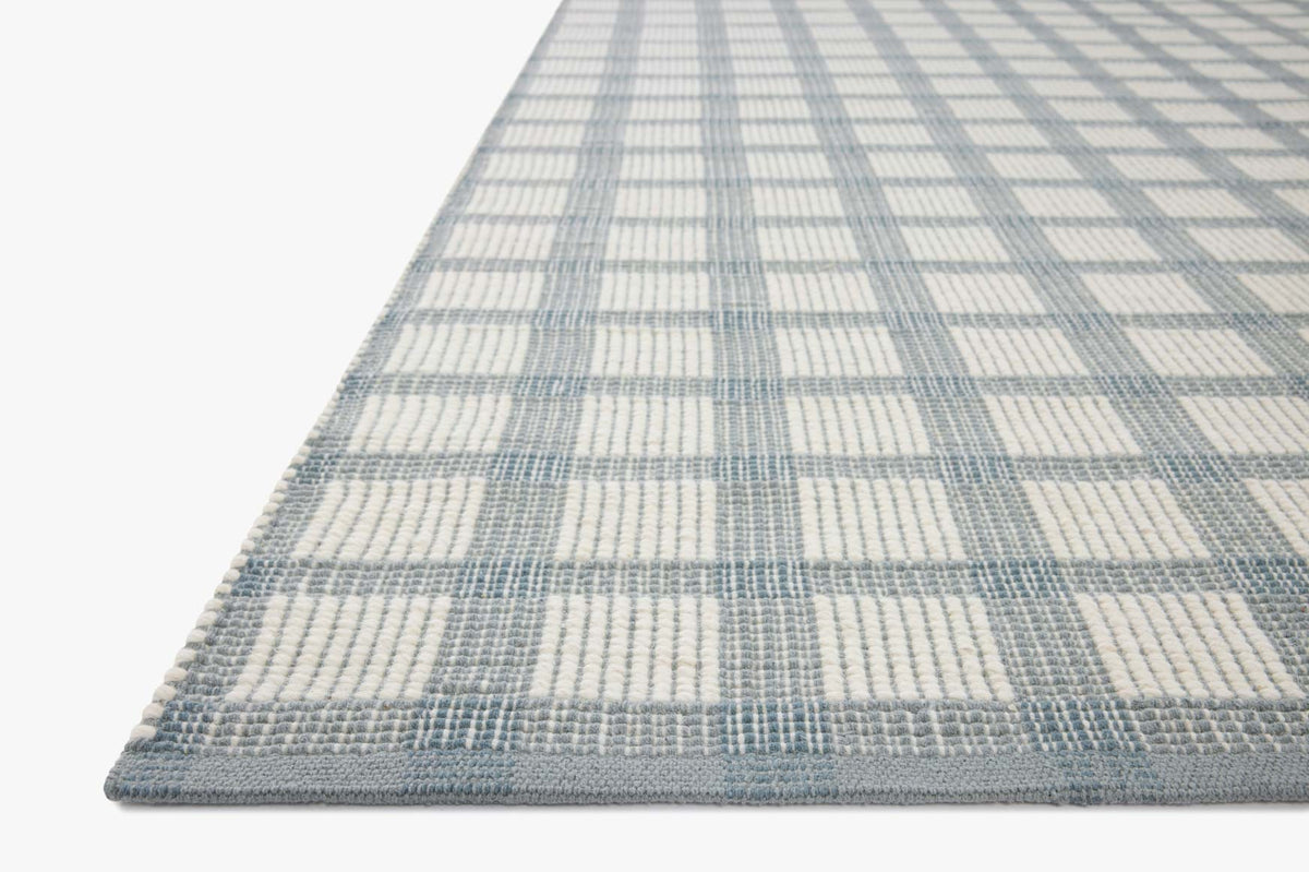 Ryder Blue/Ivory Rug – corner detail