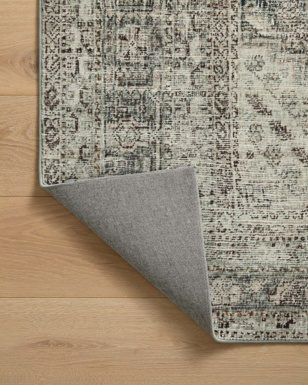 Sinclair Natural/Sage Rug – detail