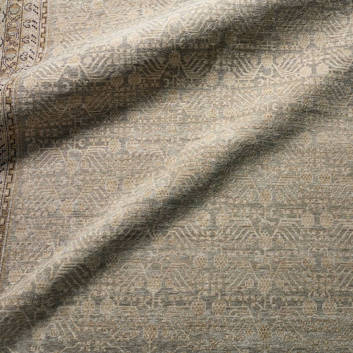Someplace in Time Serenity Rug – SPT19 – close-up