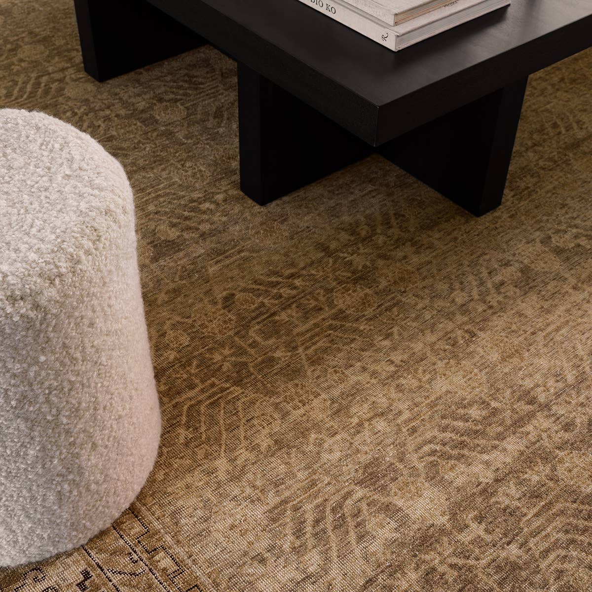 Someplace in Time Serenity Rug – SPT19 – room scene