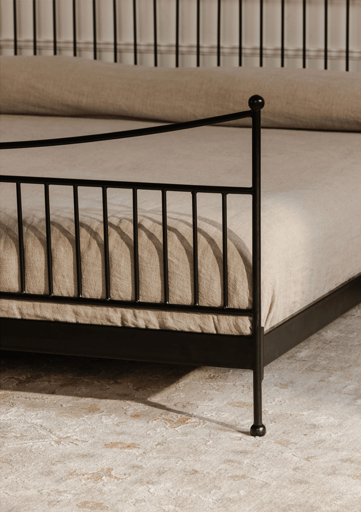 Silas Bed