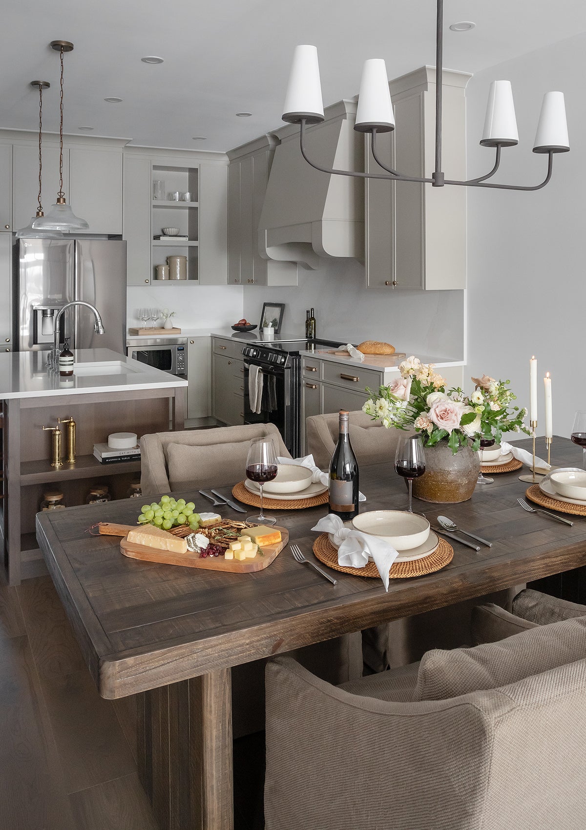 Soren Dining Table