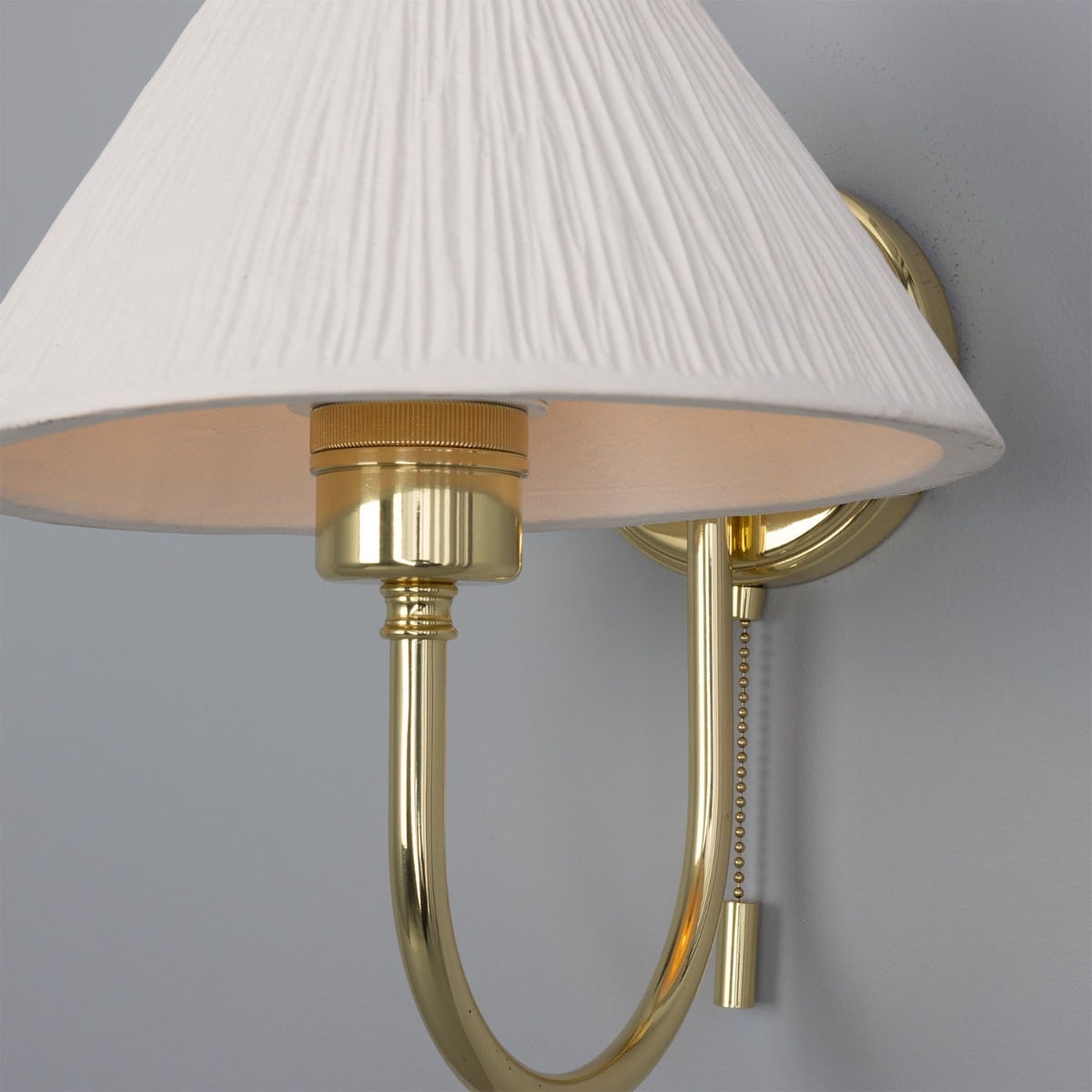 Tilia Organic Ceramic Cone Wall Sconce, Matte White Striped – Polished Brass