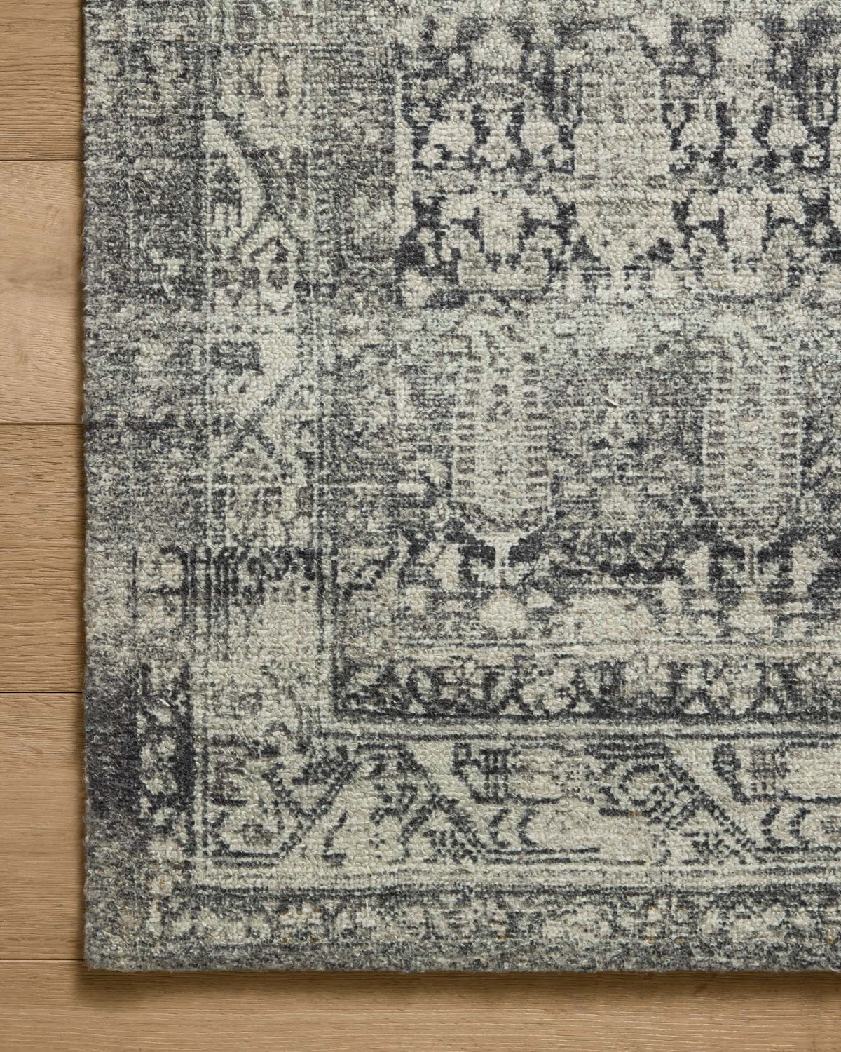 Wimberly Granite/Cream Rug – detail