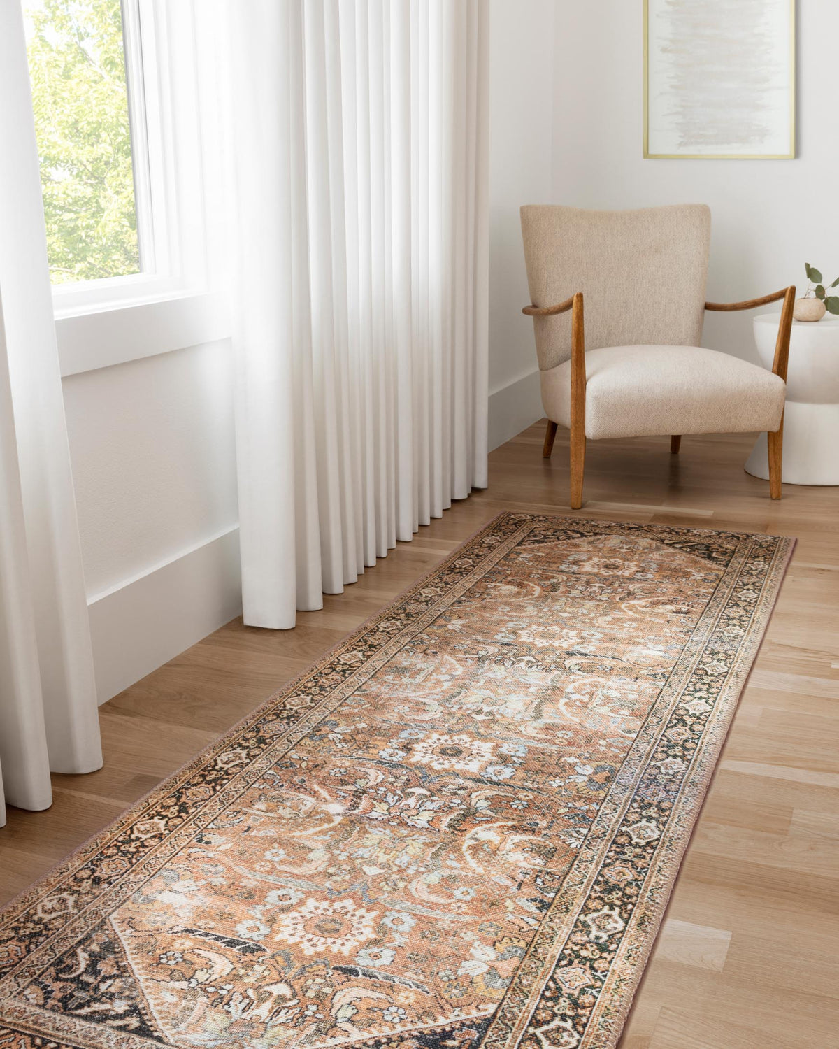 Wynter Auburn / Multi Rug – room scene