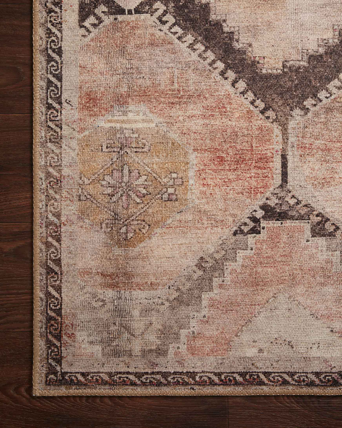 Wynter Graphite/Blush Rug – detail