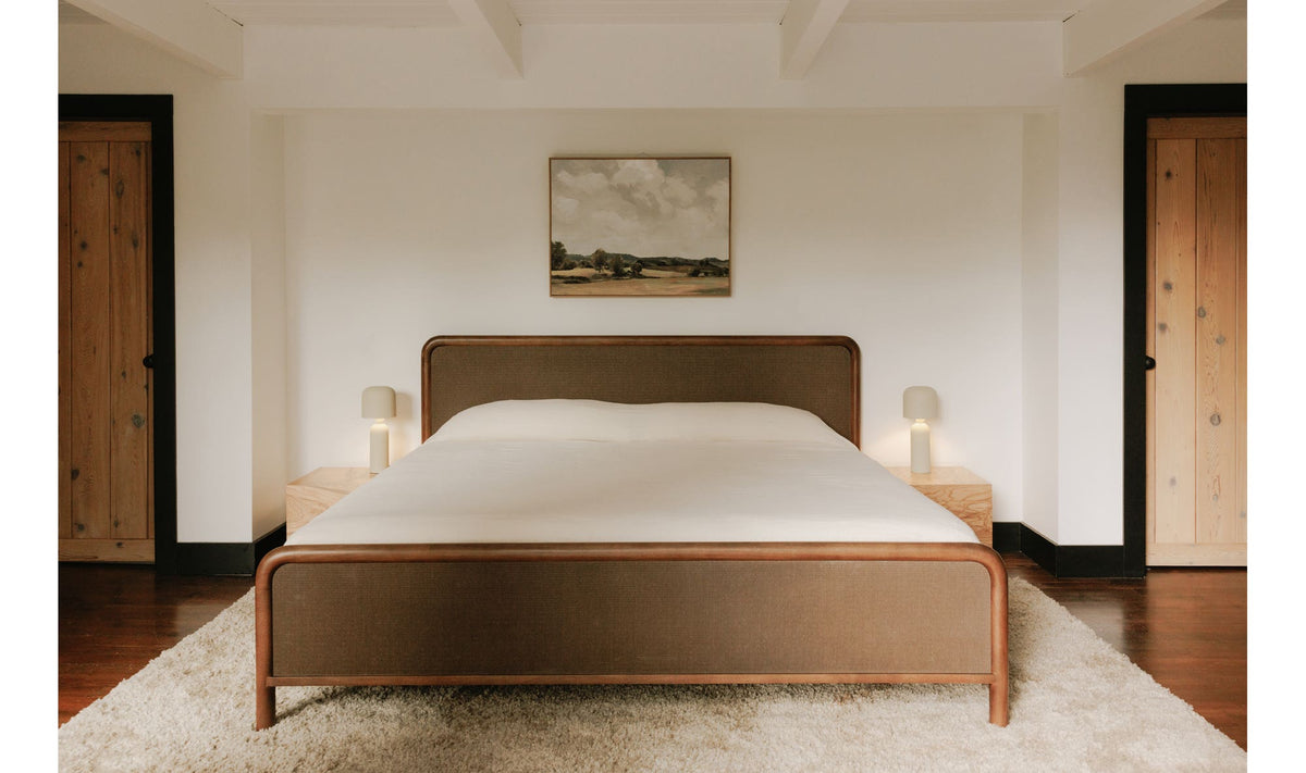 Rye King Bed - Warm Brown