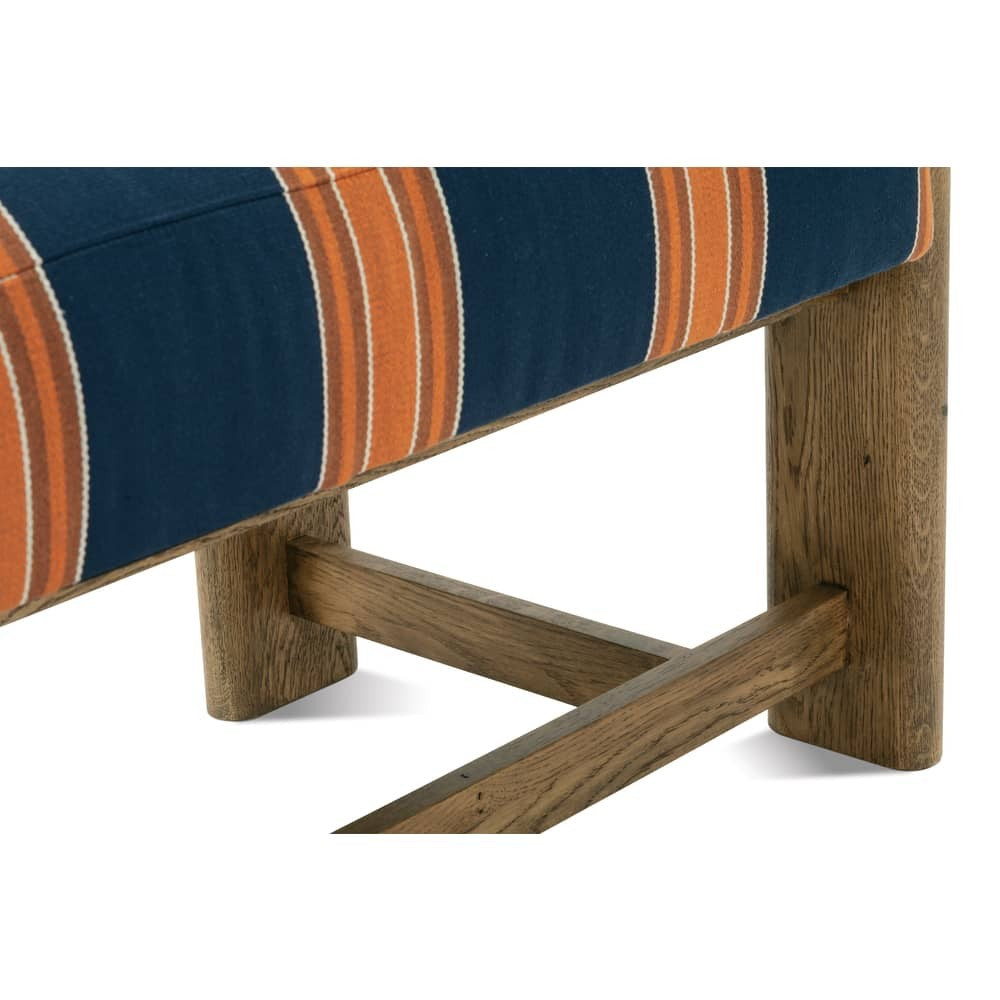 Cassius Bench