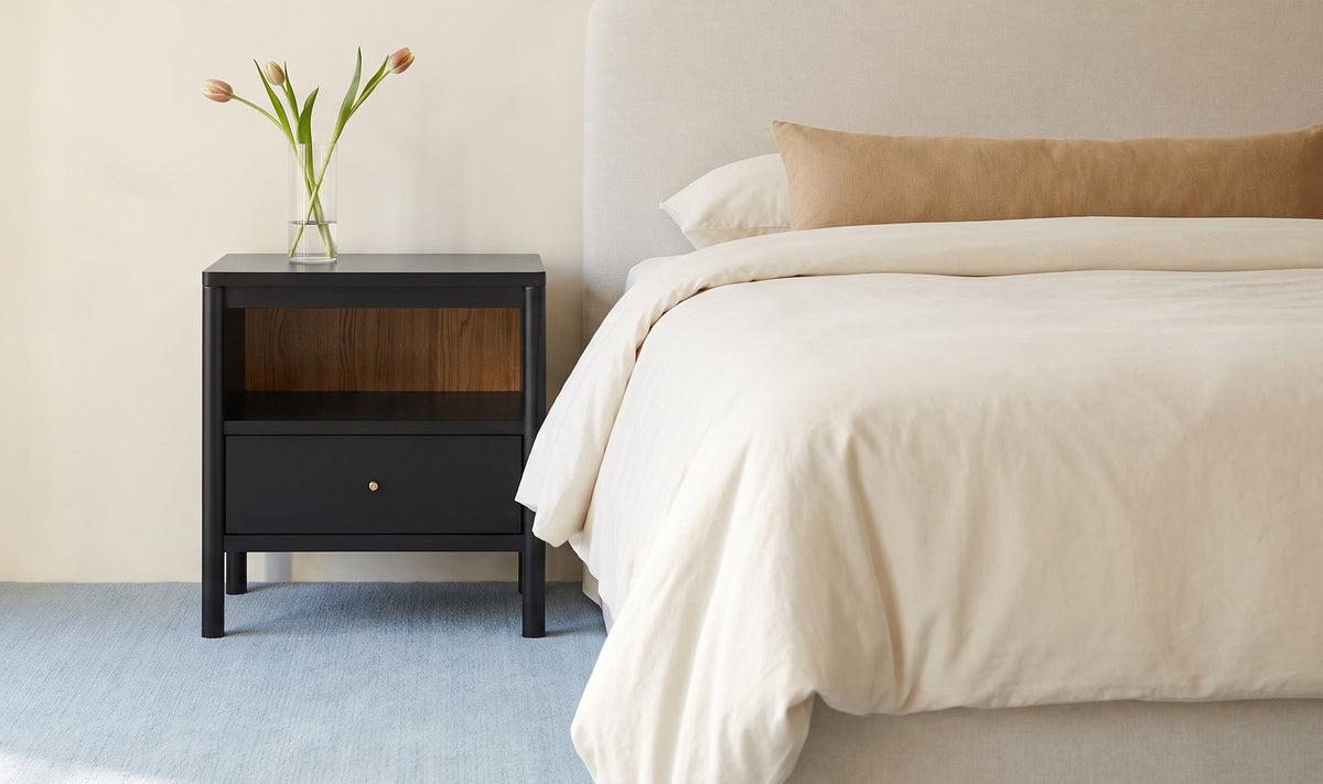 Hannah Nightstand - Black