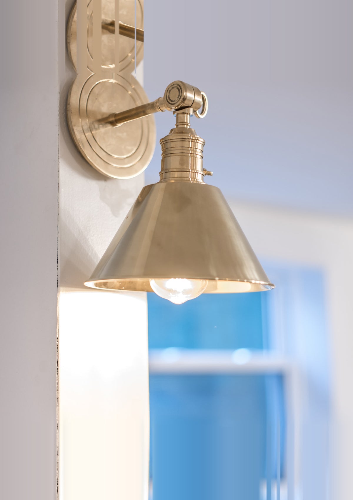 Garden City Wall Sconce – 8" W x 11" H in Polished Nickel