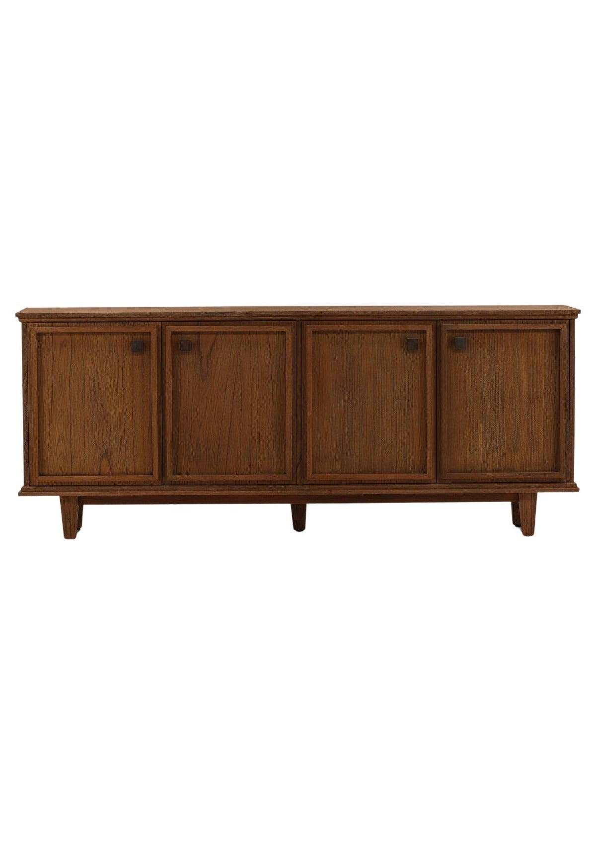 Yuridia Sideboard