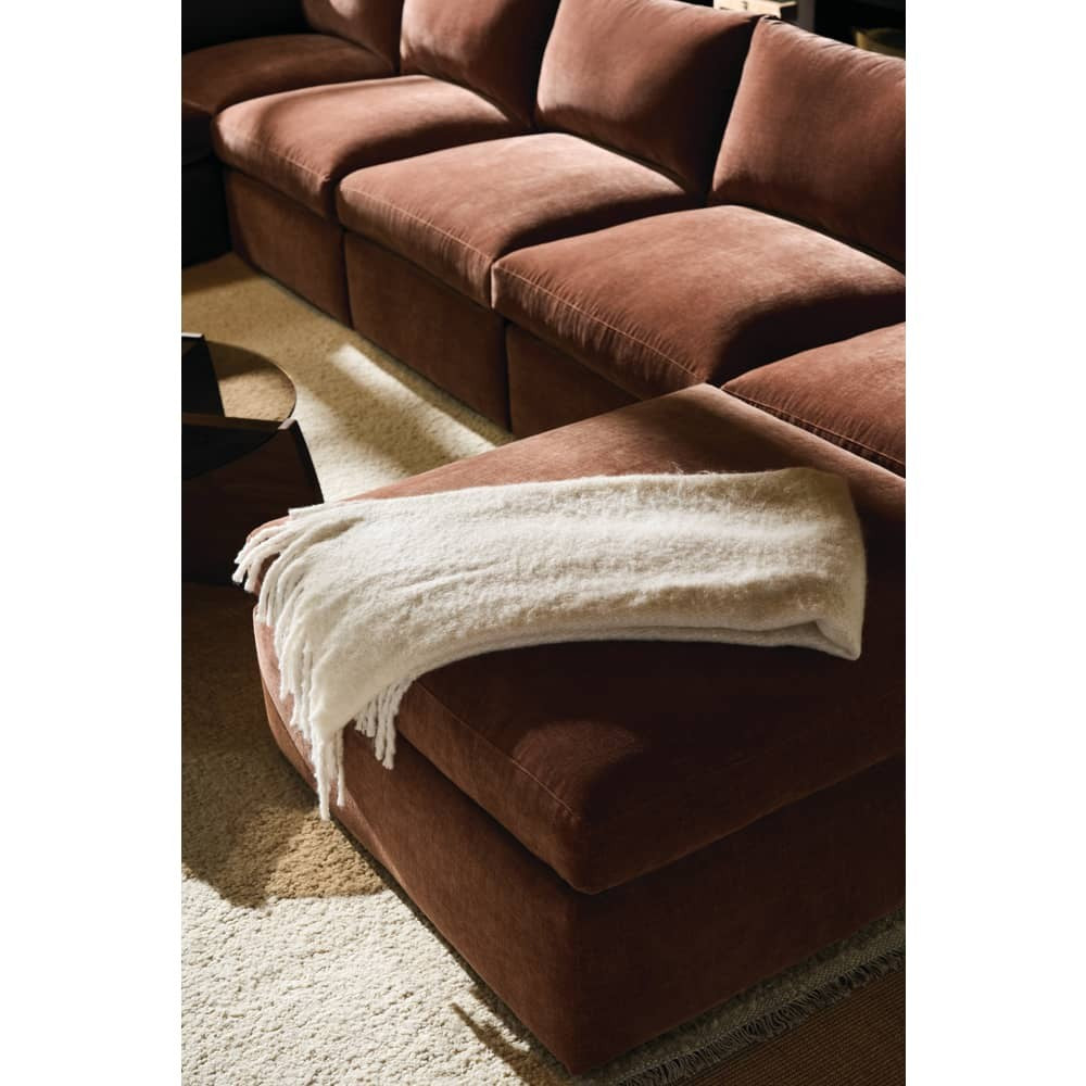 Zander Sectional