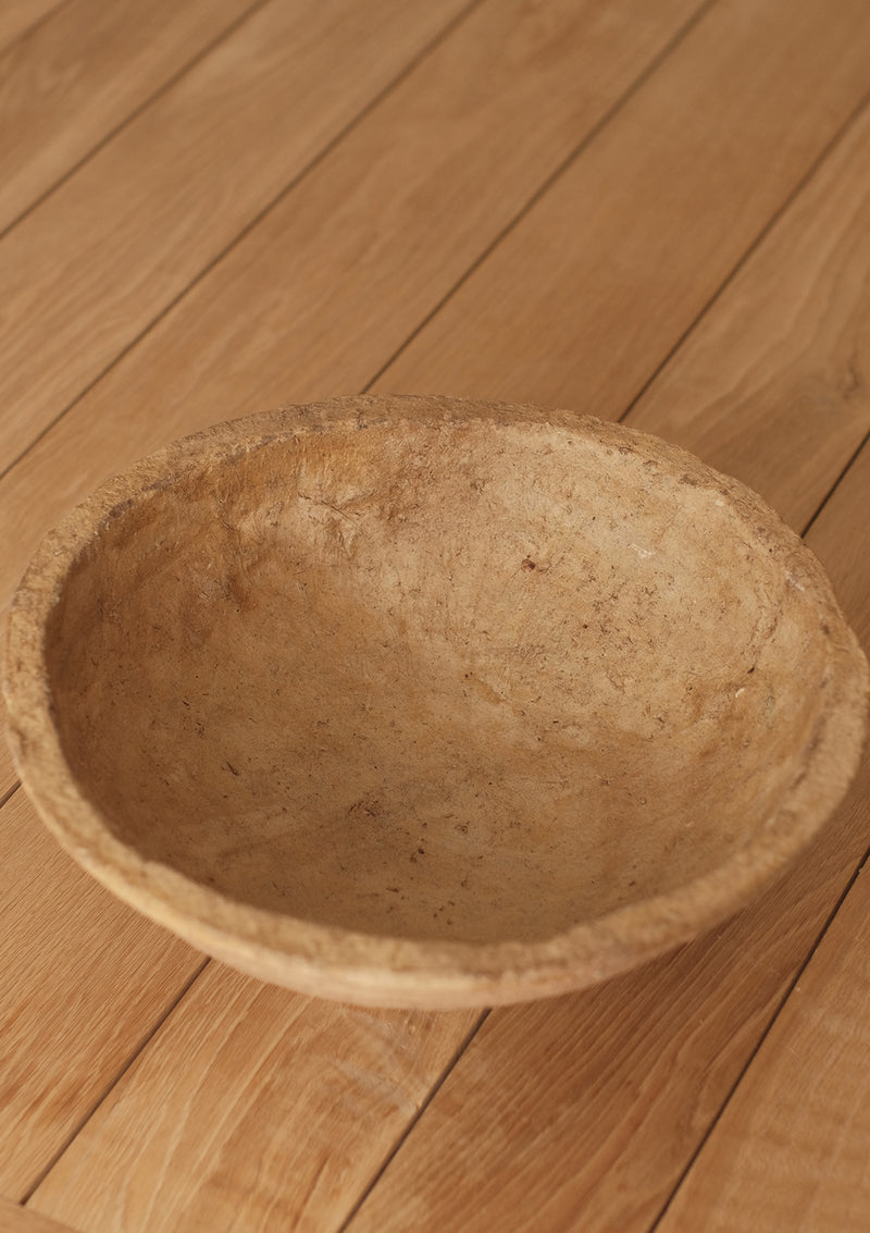 The Arden Mach Bowl pairs well with many design styles and with many other materials. 