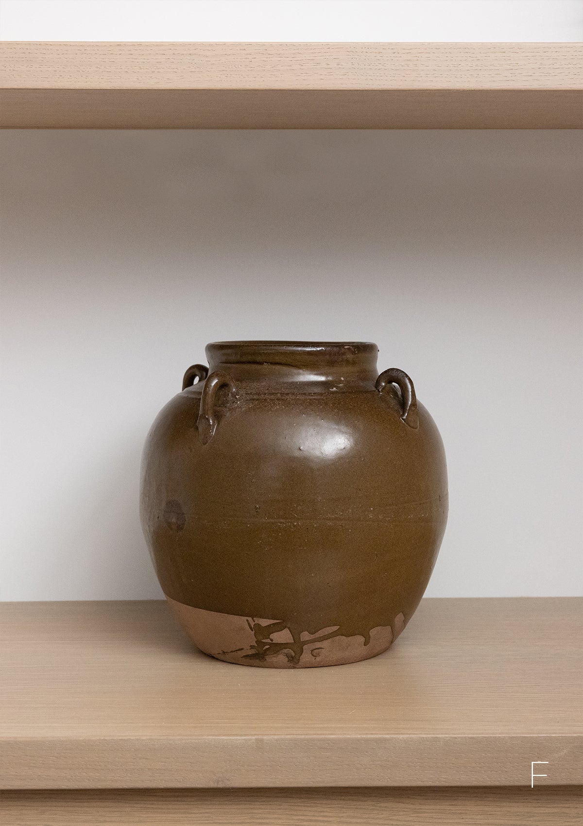 Danae Glazed Pot
