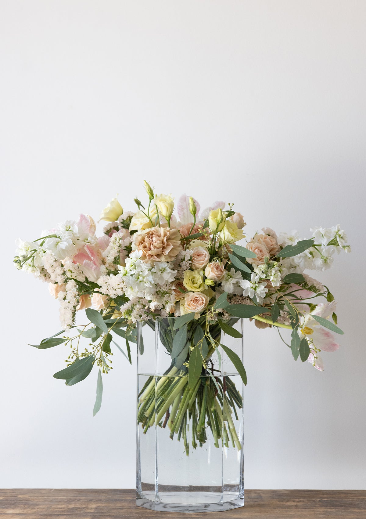 Everesy Vase